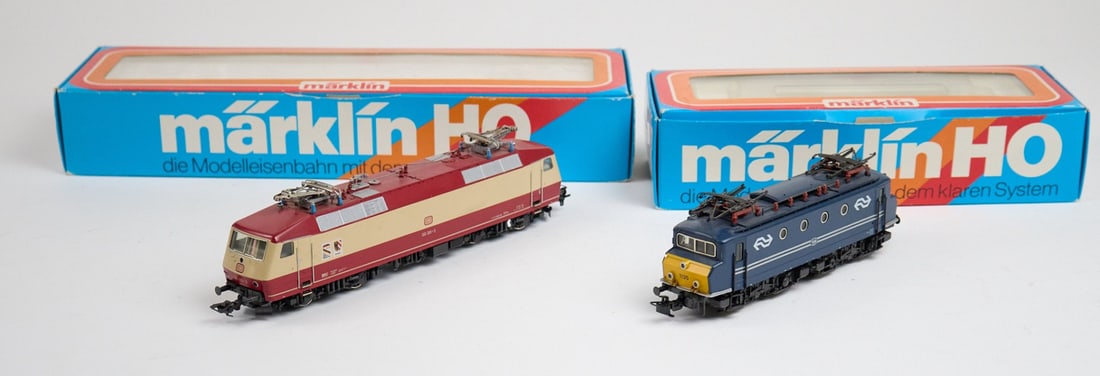 MARKLIN - MADE IN GERMANY H0 #3153 e 3327 Anni '80 - MARKLIN - MADE IN GERMANY H0 #3153 and 3327 (1 of 2)