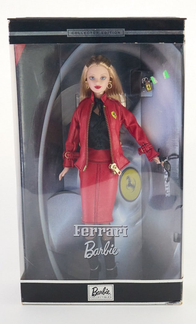 MATTEL Barbie "Ferrari" #28534 2000 - MATTEL Barbie "Ferrari" #28534 2000 (1 of 2)