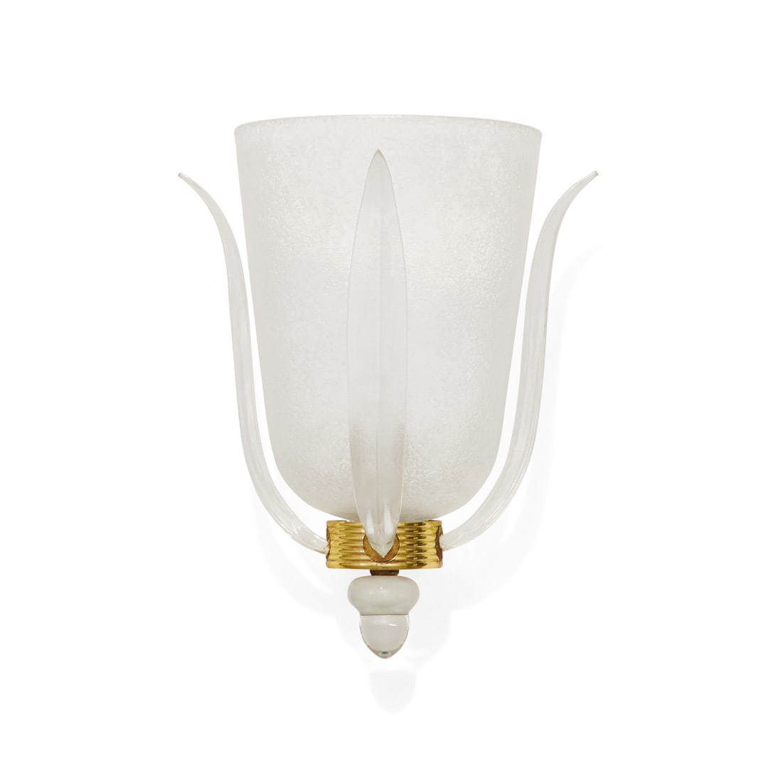 SEGUSO VETRI D'ARTE Lampada da parete Italia anni ‘40 - SEGUSO VETRI D'ARTE Wall lamp Italy: Vetro soffiato, ottone. 40,00 x 34,00 x 22,00 cm - Blown glass, brass. 15.75 x 13.39 x 8.66 in.