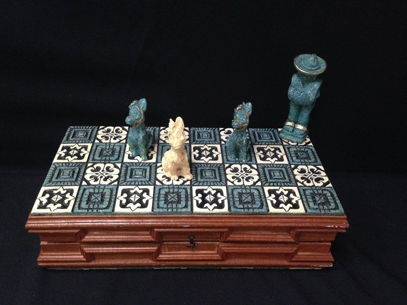Vintage AZTEC Carved Stone Chess Set in Wood Case.: This vintage chess set is sure to be the focal point of wherever you choose to display it. Made in Mexico circa 1970's-1980's, the gorgeous wood and green-stone resin board opens up to reveal 32 carve