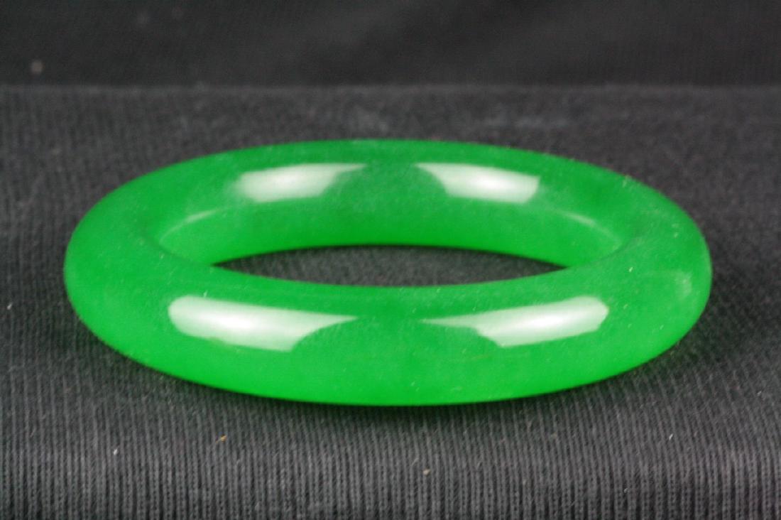 Chinese Jadeite Bangle (1 of 3)