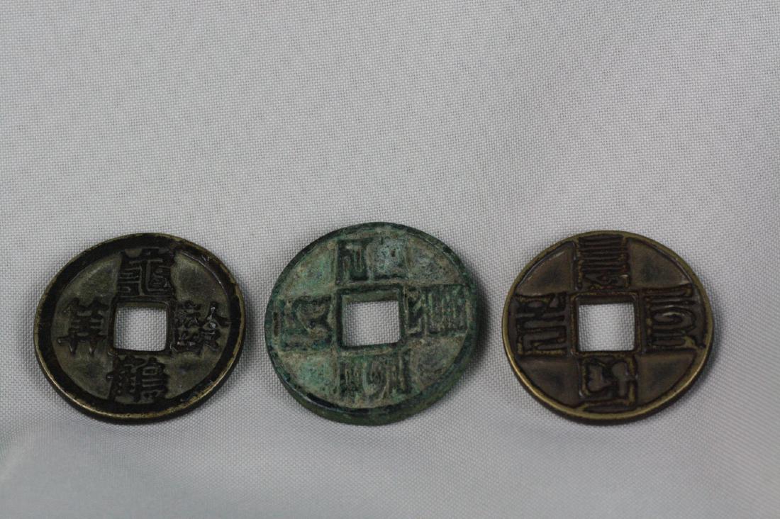 Chinese Ancient Coin Set (1 of 5)