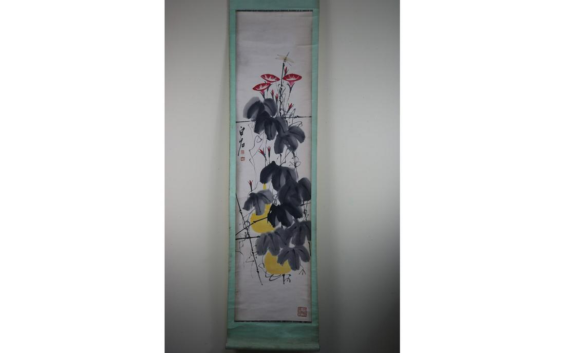 Chinese Scroll Painting: Chinese scroll painting, ink color on paper, signed Qi Bai Shi (1864-1957); depicting floral and fruits; L: 134 cm, W: 33 cm