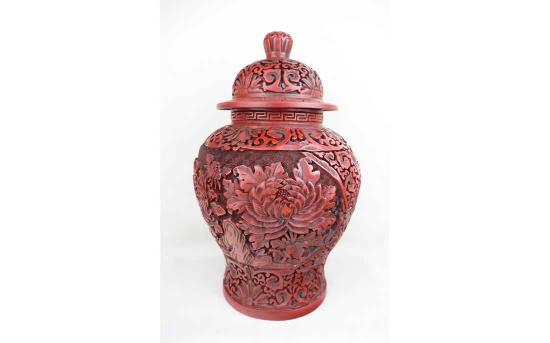 Chinese Lacquer Vase (1 of 6)