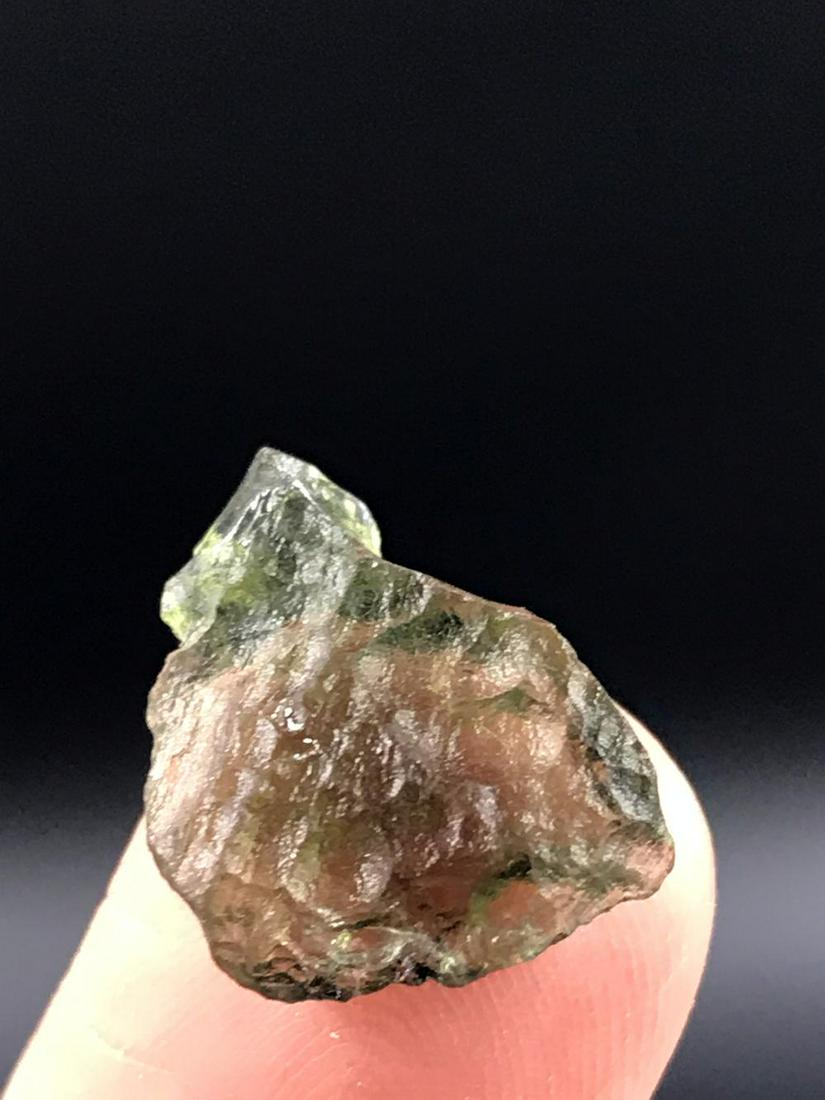 Moldavite, Rock, Glass, Collectible, Mineral, Specimen: Moldavite crystal, meteor-impact glass. Czech Republic