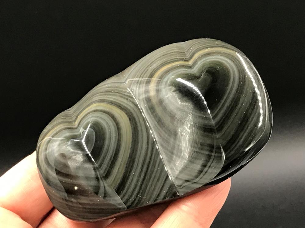 Obsidian, Rock, Crystal, Natural, Decor, Collectible,: Rainbow obsidian double heart carving. Mexico Notes: Est. Shipping quote $7