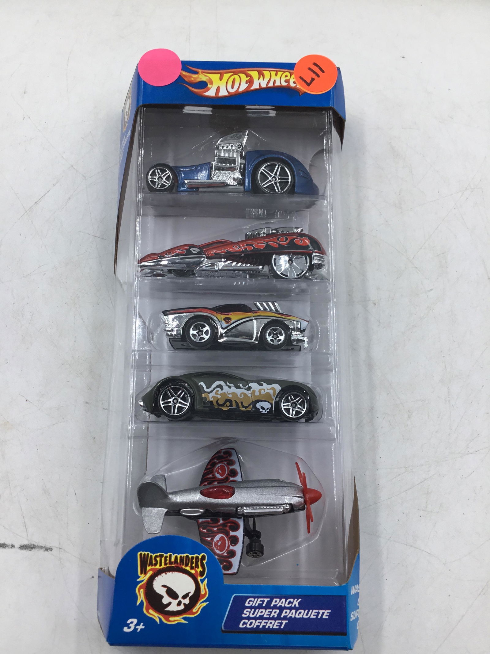 2005 Hot Wheels #G6918 Waste Landers Set: 2005 Hot Wheels #G6918 Waste Landers Set includes Hardnoze, Twin Mills, Hardnoze 2 Cool, Tooned 2 Two Go, Sir Ominous, and Mad Propz. Special examples from the waste landers series.