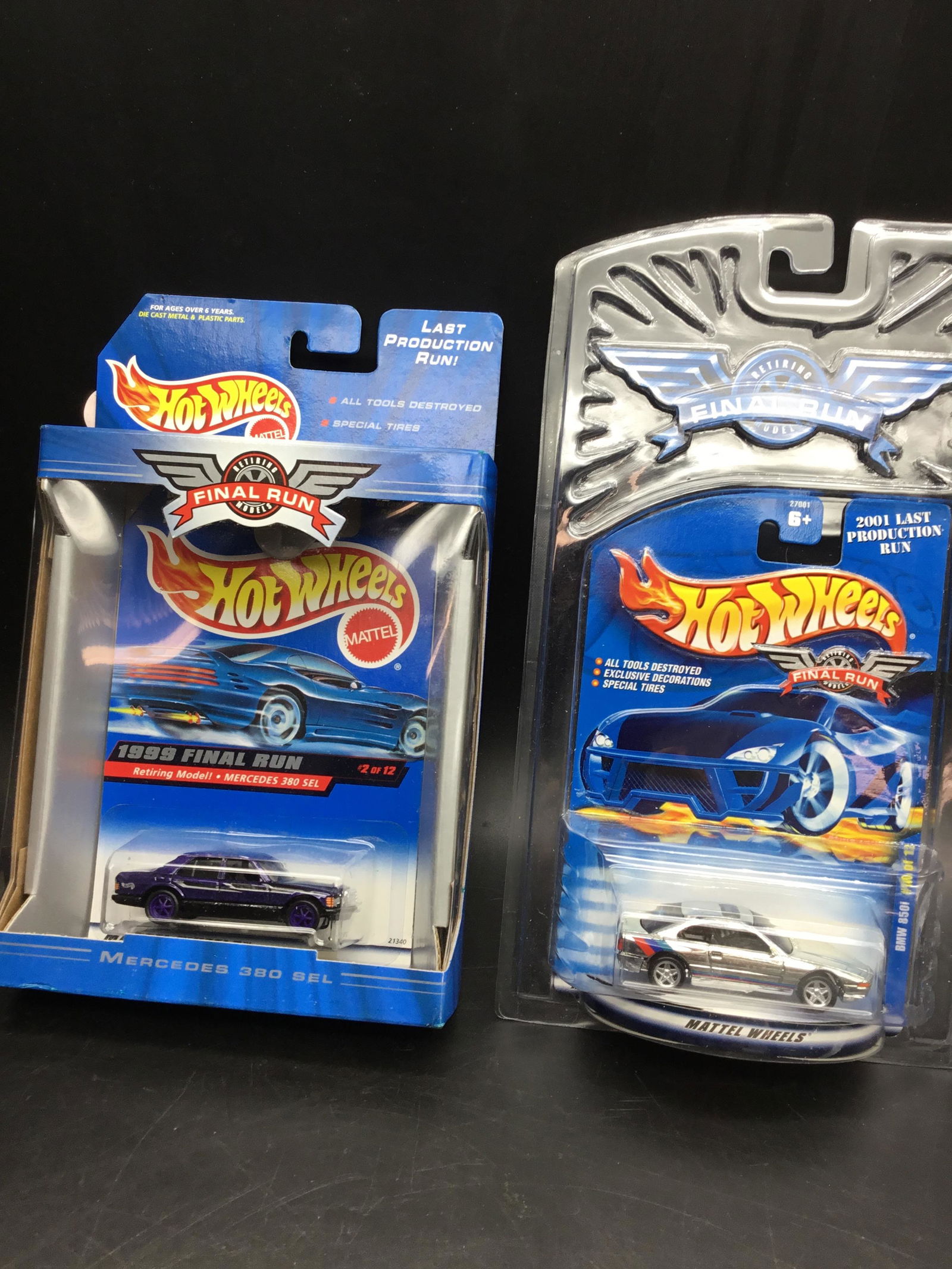Set of two Hot Wheels "The End" (1 of 3)