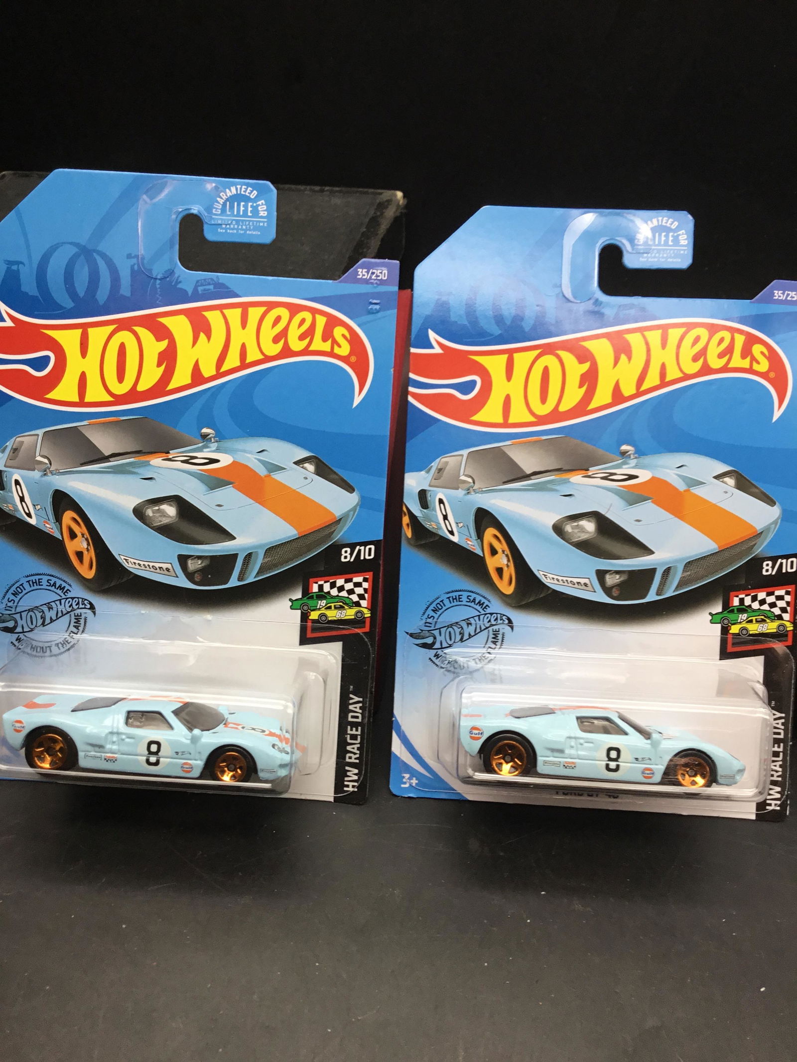 Set of two #35 Hot Wheels 2020 Ford GT-40 C case (1 of 2)