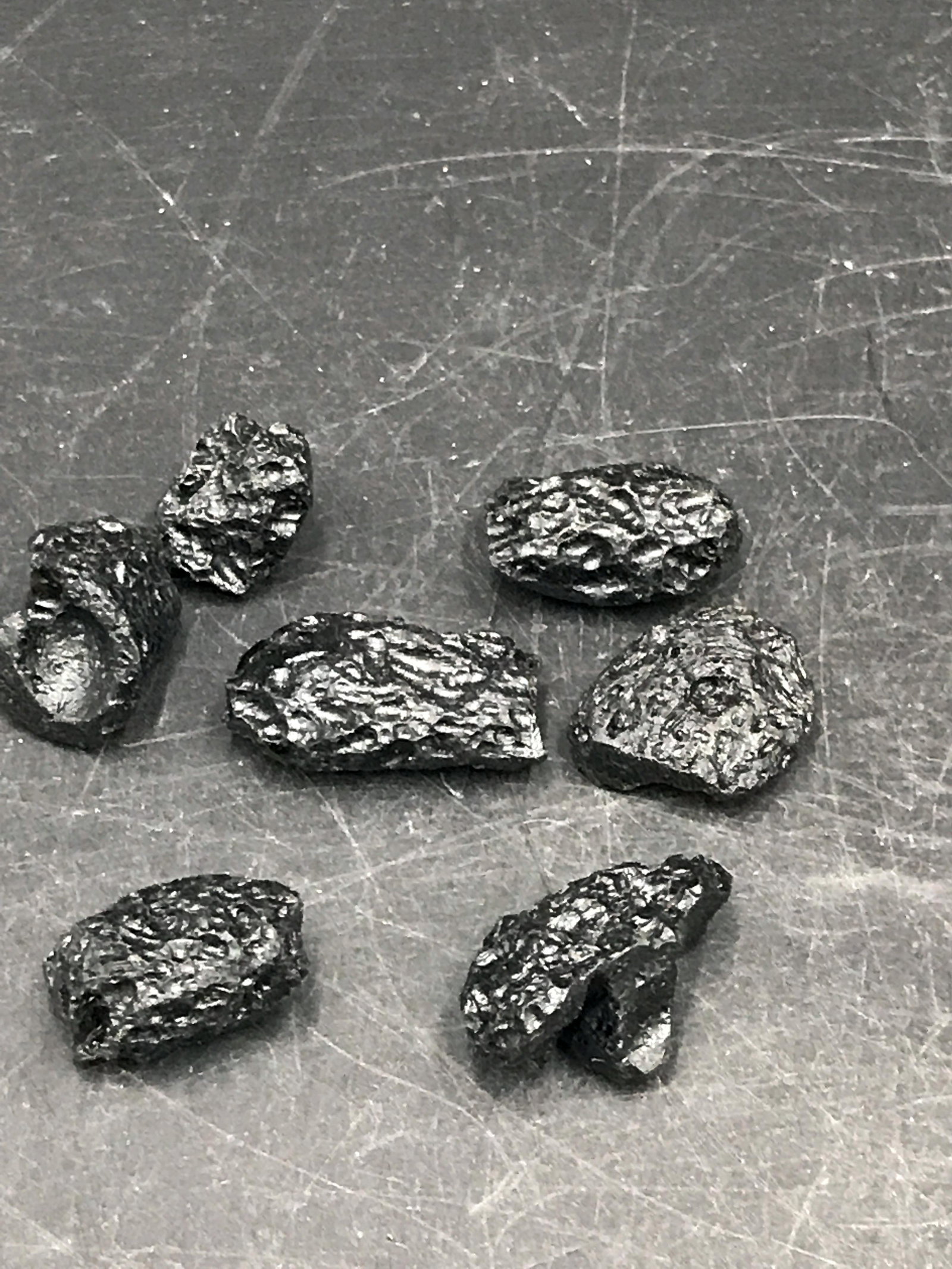 Meteorite, Rock, Crystal, Natural, Collectible,: 7 pieces indokenite, meteor-impact glass. Indonesia