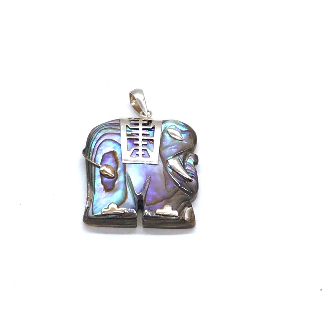 Peacock Abalone Elephant pendant: Peacock Abalone Elephant pendant weighs 3.6 grams #2203.5