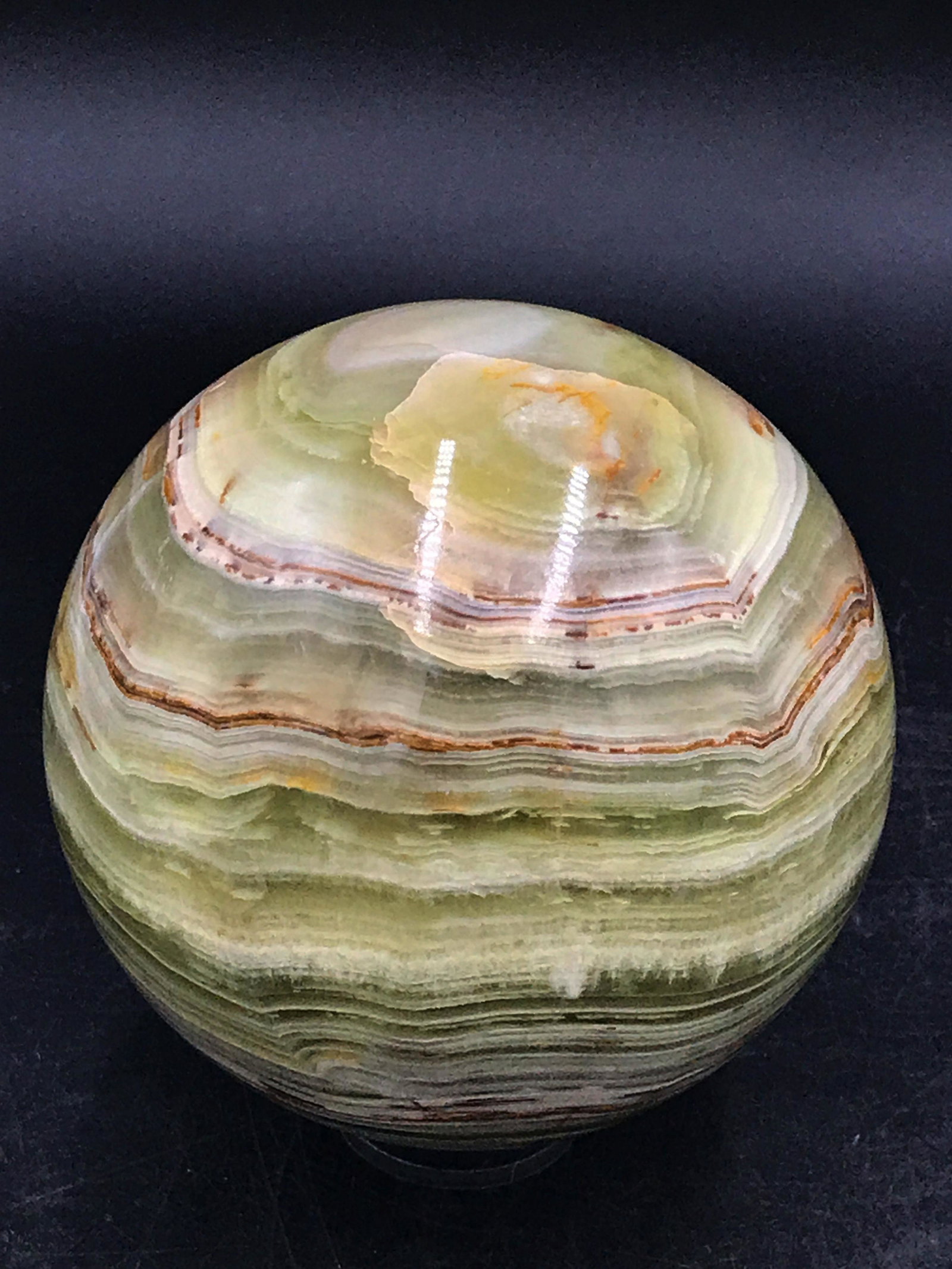 Onyx, Rock, Decor, Collectible, Carving, Sphere: 4" onyx (banded calcite) sphere. Pakistan