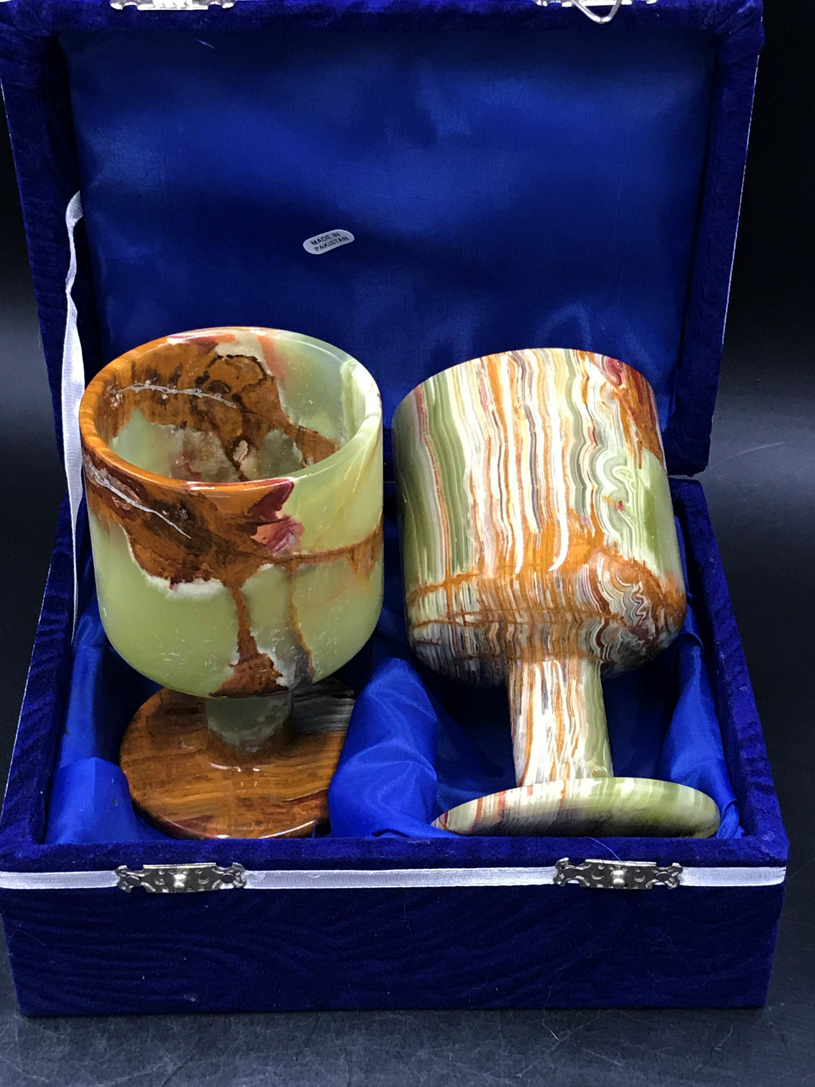 Onyx, Rock, Crystal, Natural, Decor, Collectible, Cup: Set of 2 onyx (banded calcite) gobblets/cups. Pakistan