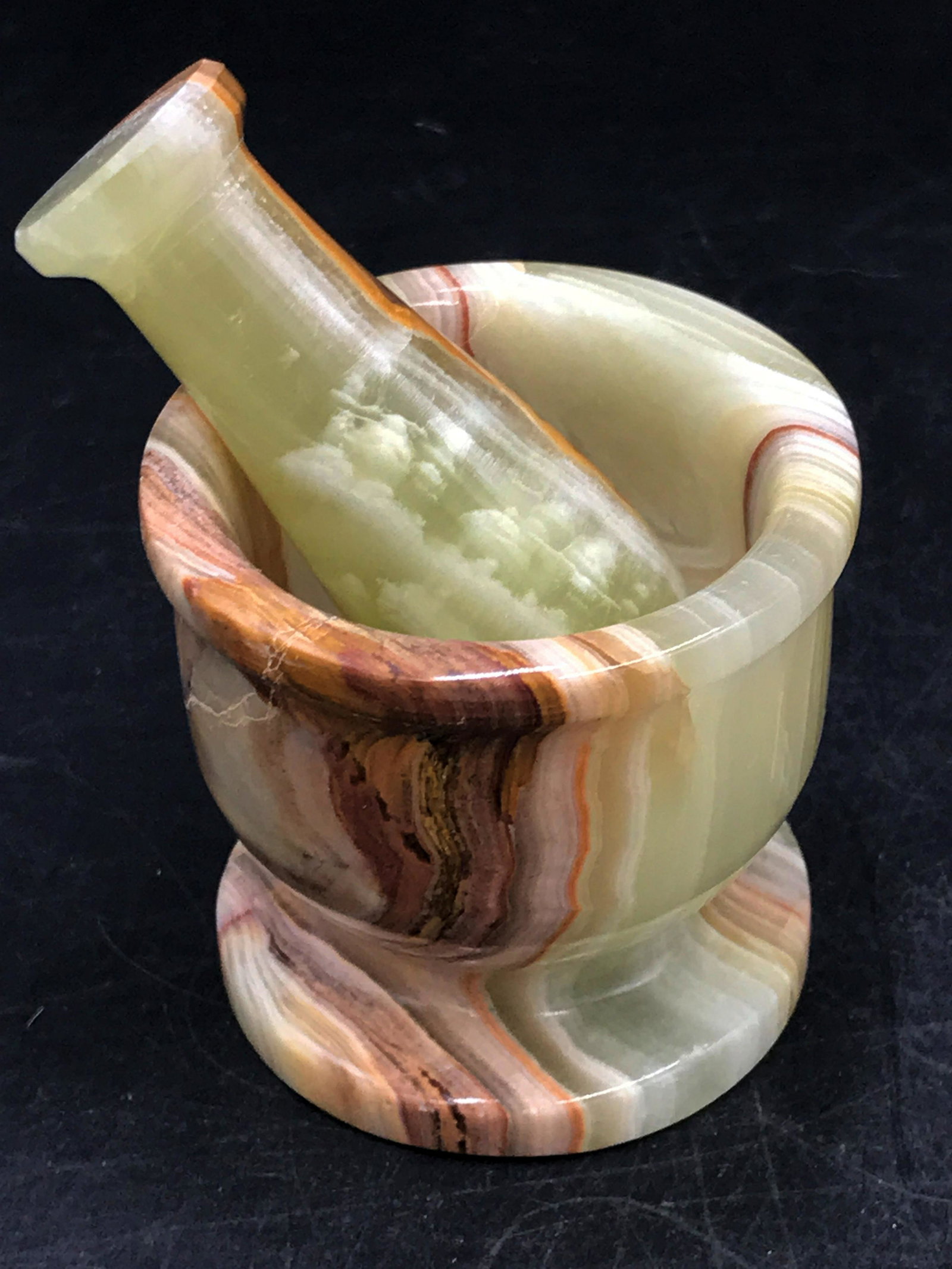 Onxy, Rock, Crystal, Natural, Decor, Collectible,: 2" onyx (banded calcite) mortar & pestle. Pakistan