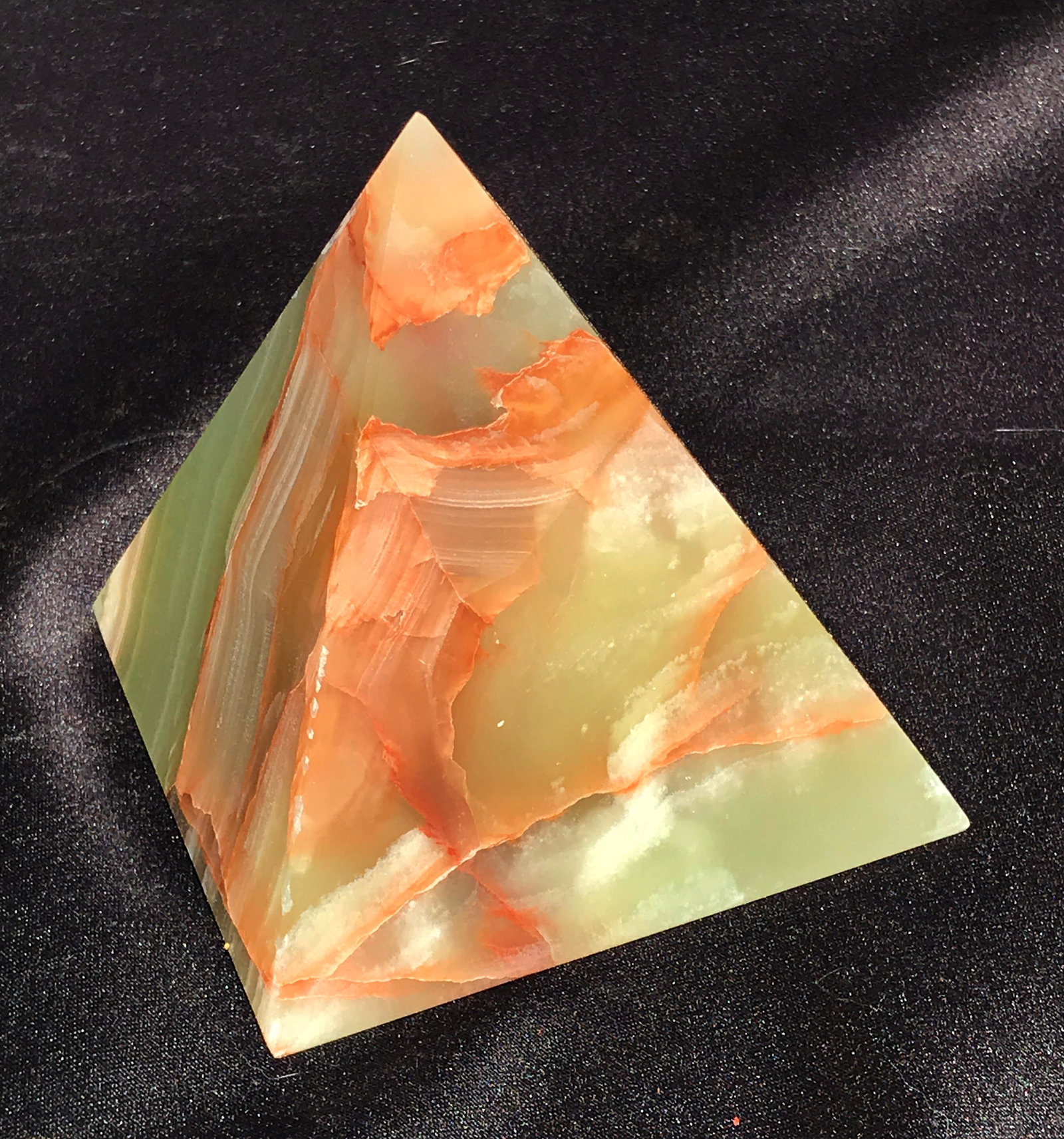 Onyx, Rock, Crystal, Natural, Decor, Collectible,: 4" onyx (banded calcite) pyramid. Pakistan
