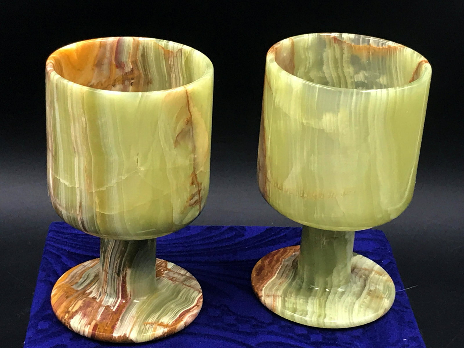 Rock, Crystal, Natural, Decor, Collectible,: Set of 2 onyx (banded calcite) goblets. Pakistan