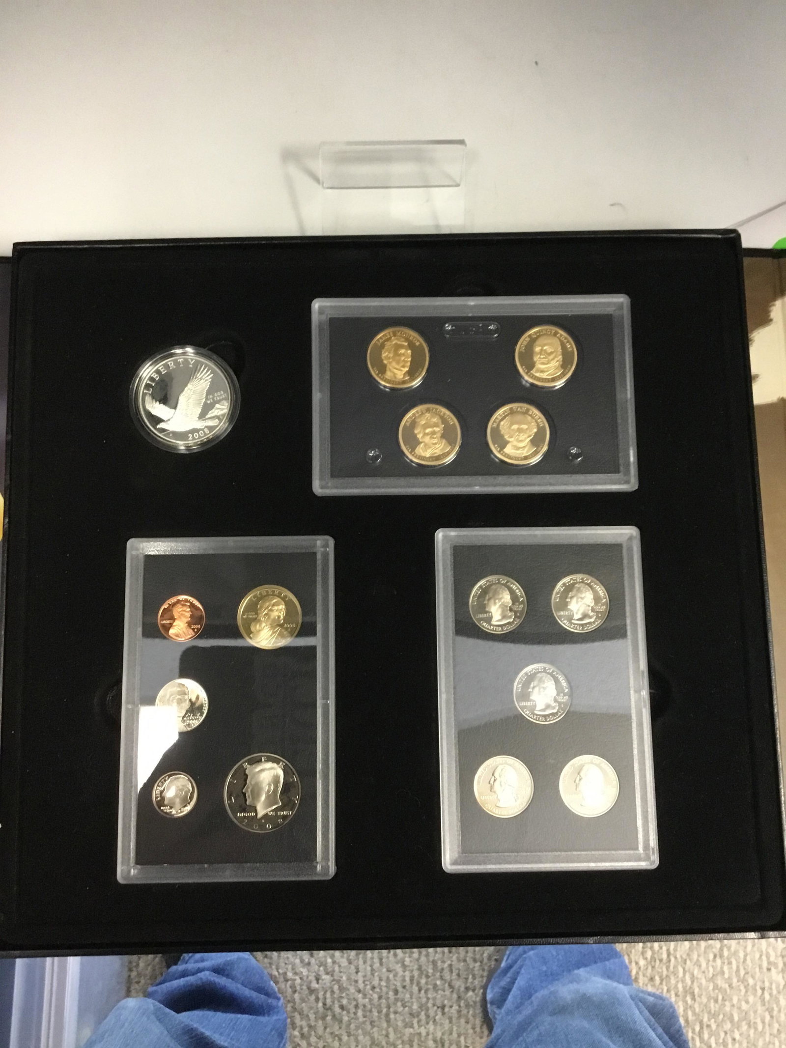 2008, US mint American legacy Collection: 2008, US mint American legacy Collection, with 2008 bald eagle Silver Dollar