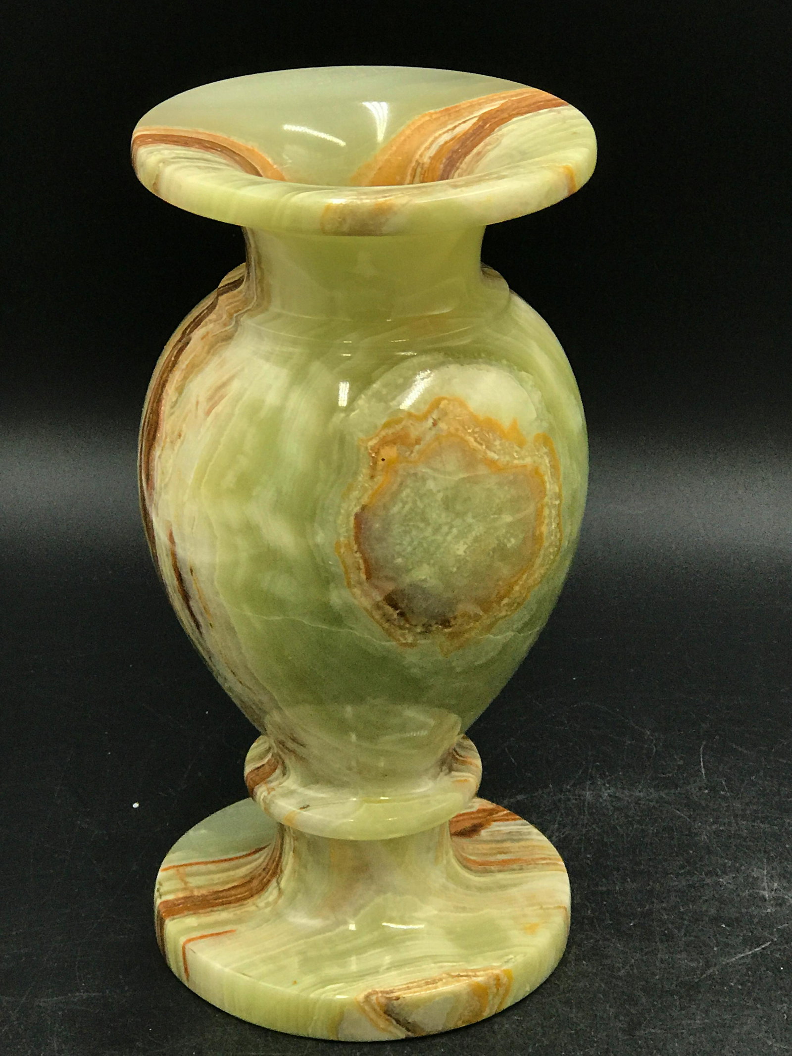 Rock, Crystal, Natural, Decor, Collectible,: Onyx (banded calcite) vase. Pakistan 4lb 5oz