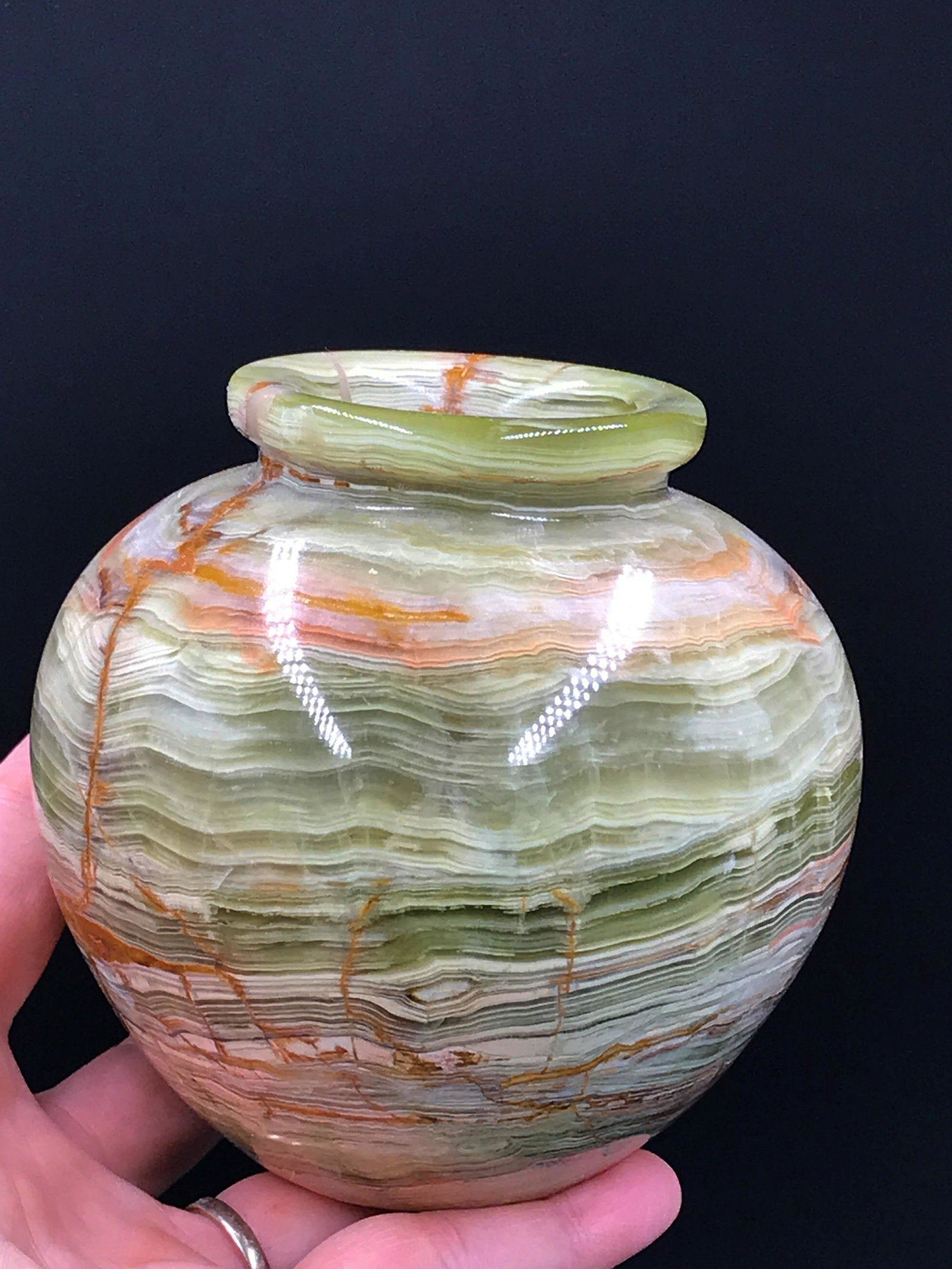 Rock, Crystal, Natural, Decor, Collectible,: Onyx (banded calcite) Makata vase. Pakistan 2lb