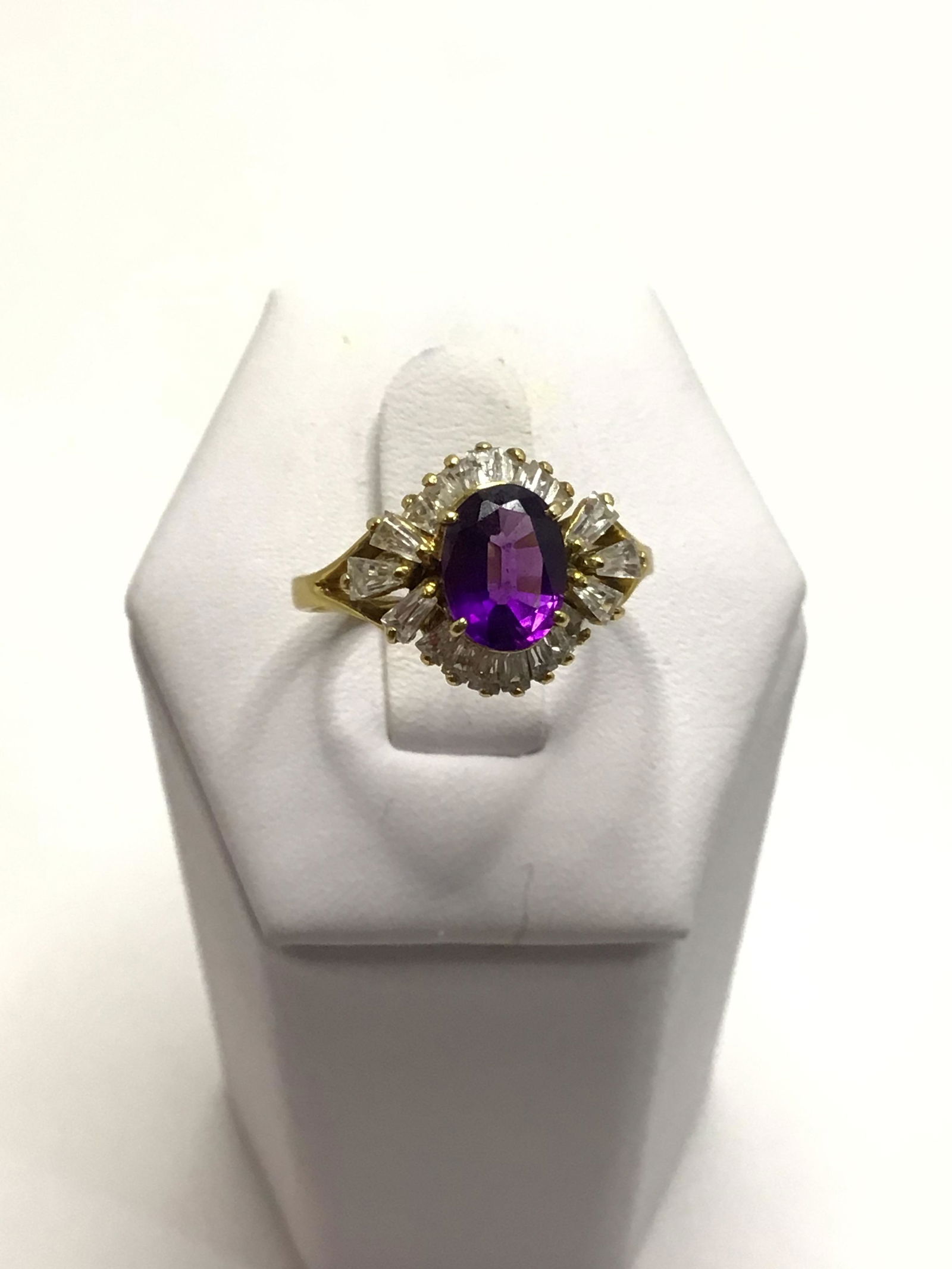 14K Gold possibly Amethyst Stone Ring (1 of 4)