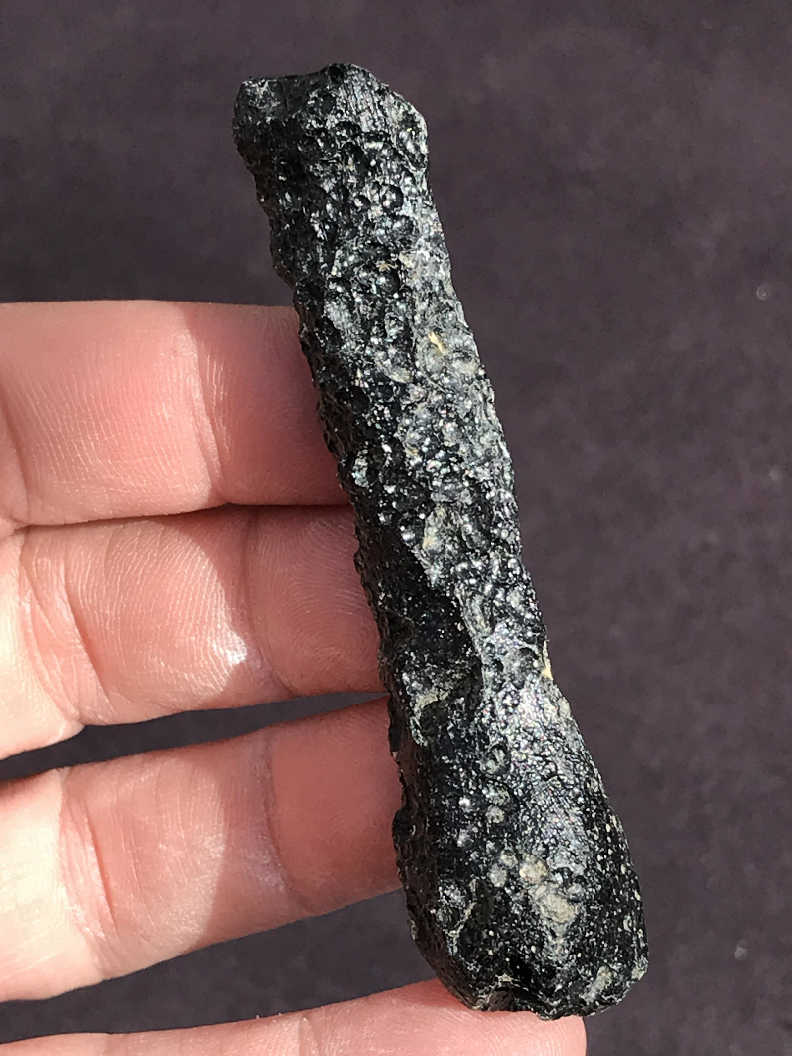 Impact Glass, Crystal, Natural, Collectible, Outerspace, Meteorite, Tektite: Indochinite (Tektite) Indonesia 19g