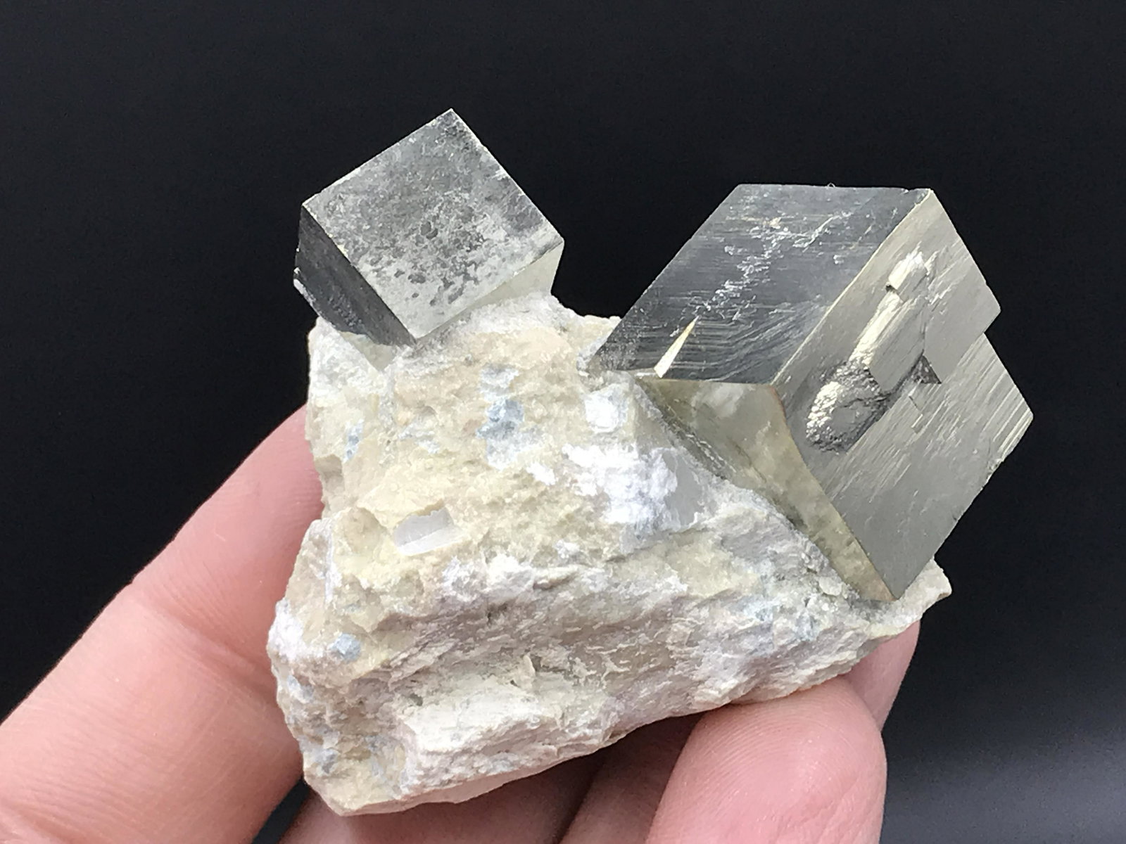 Rock, Crystal, Natural, Collectible, Mineral, Specimen (1 of 4)