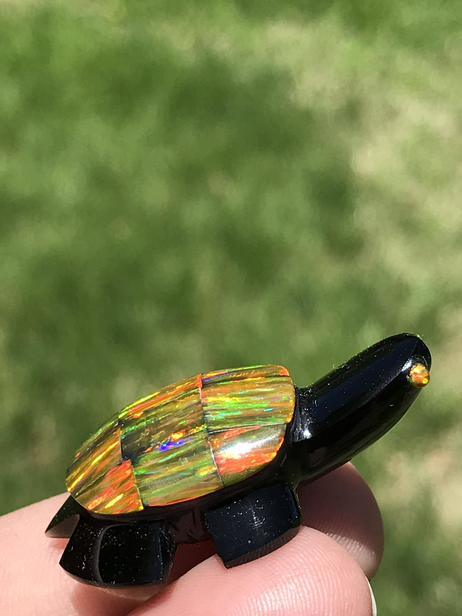 Rock, Crystal, Natural, Decor, Collectible, Carving, Animal, Figurine: Opal on Onyx Turtle Mexico