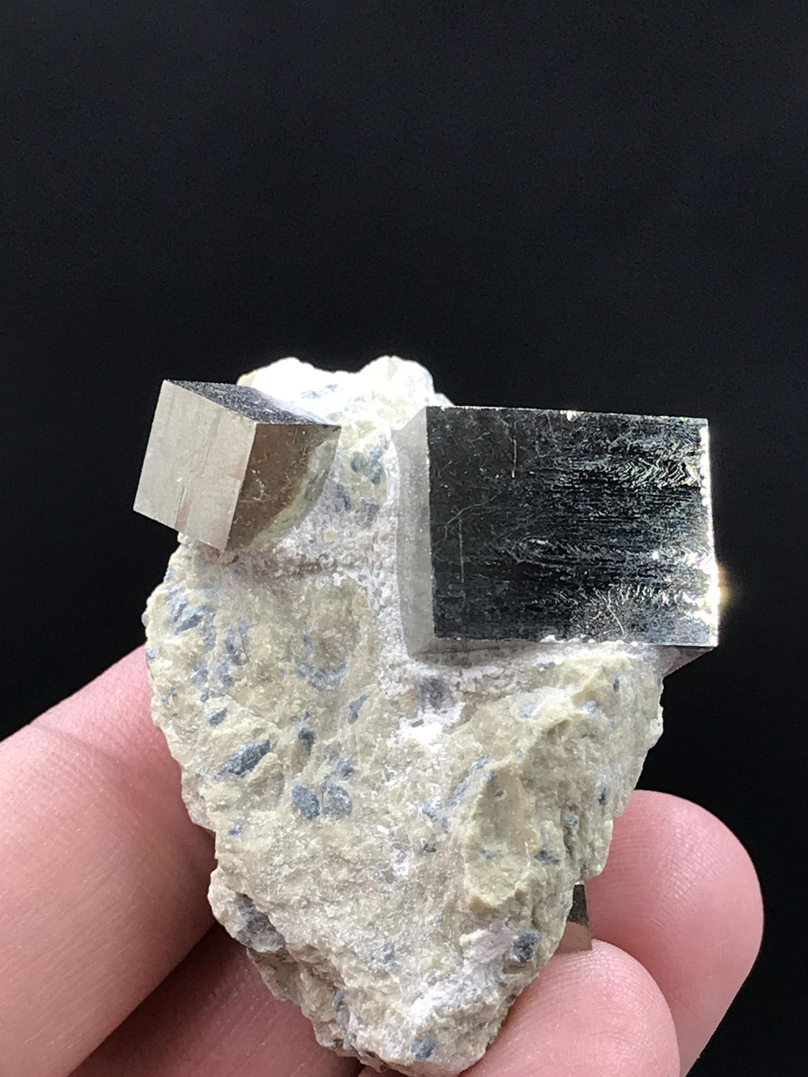 Rock, Crystal, Natural, Collectible, Mineral, Specimen (1 of 4)