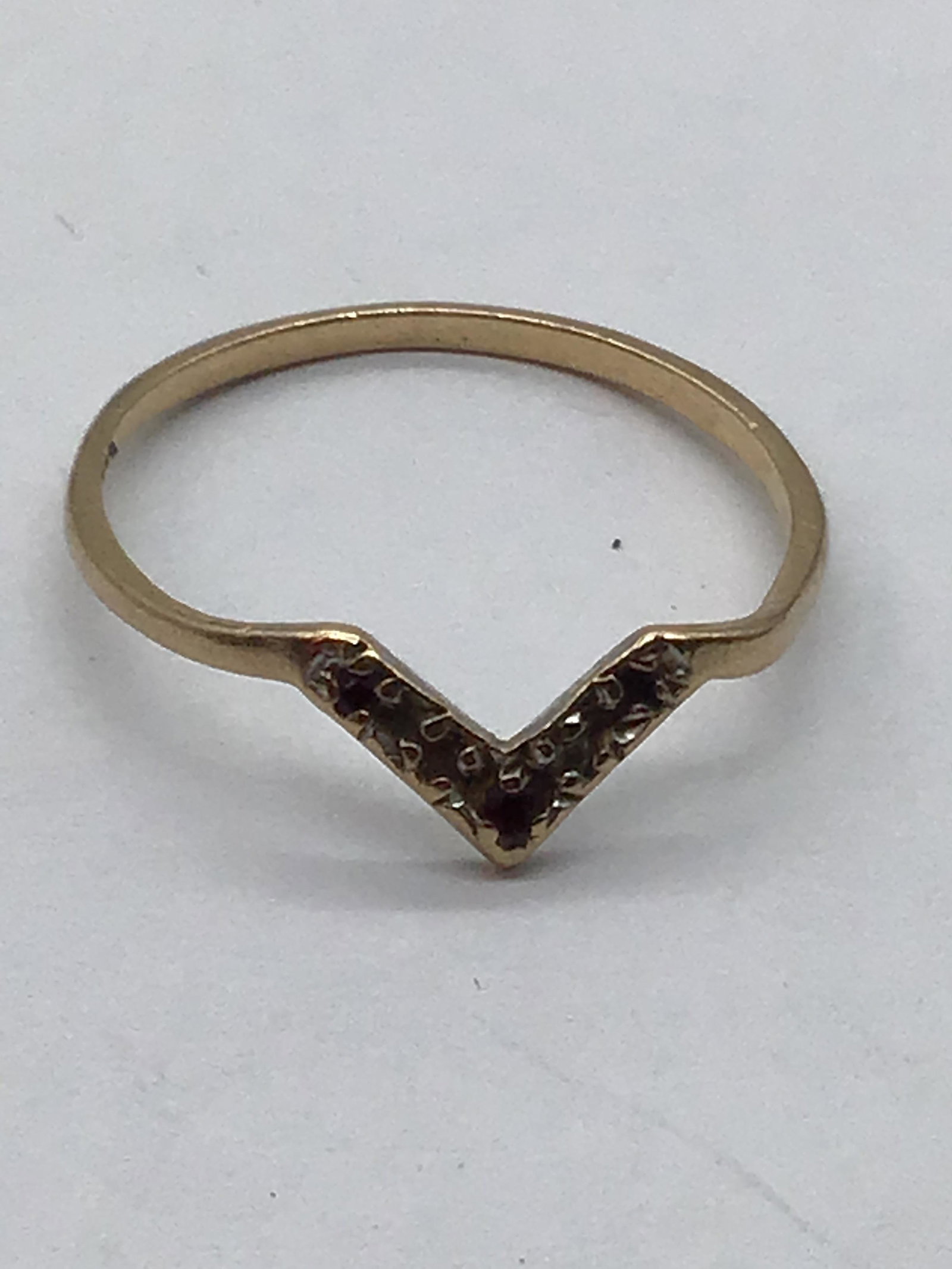 10k red stones ring (1 of 2)