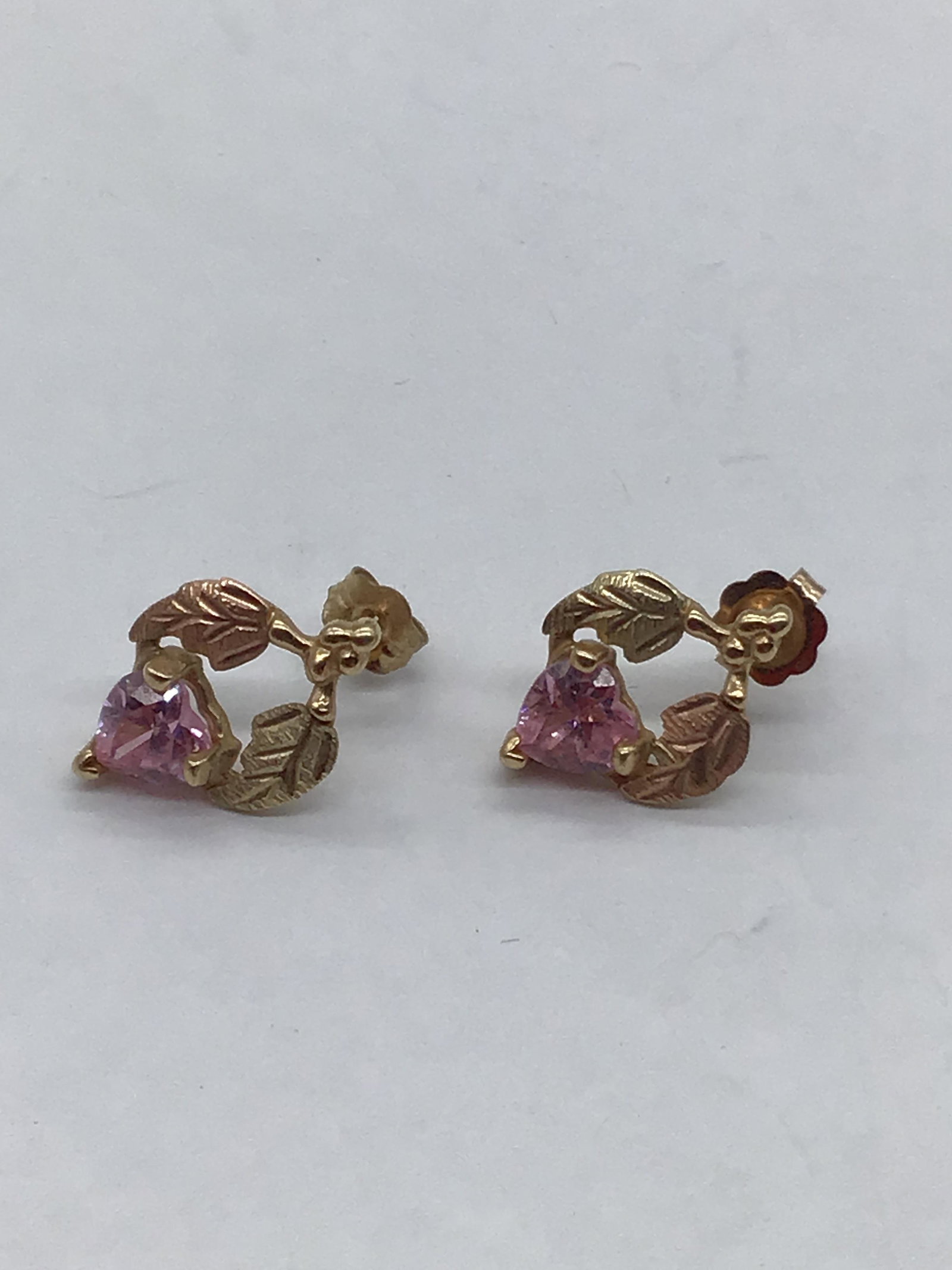 1.7 g 10k gold earrings with pink semi precious (1 of 3)