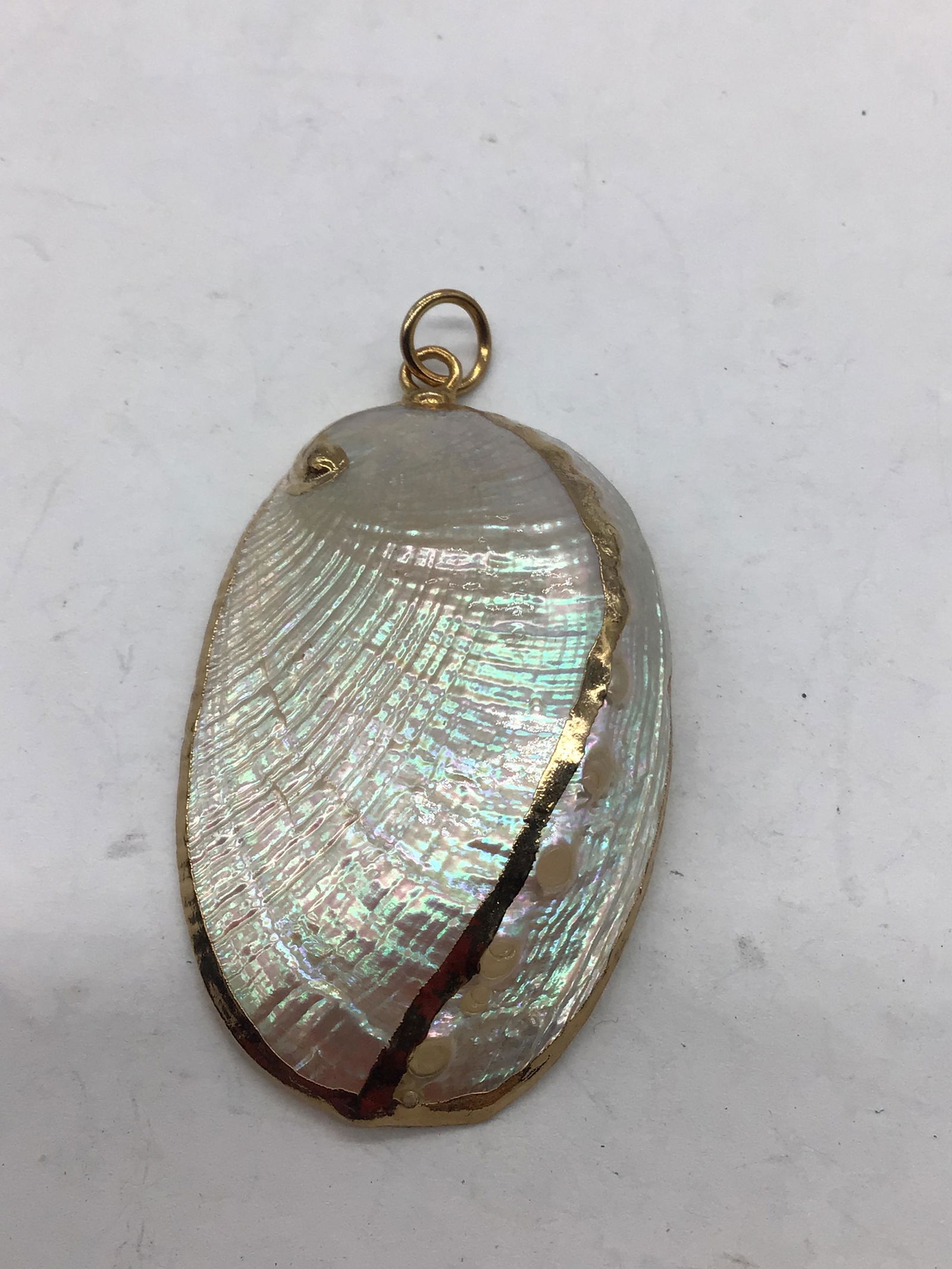 Beautiful gold plates shell pendant (1 of 4)