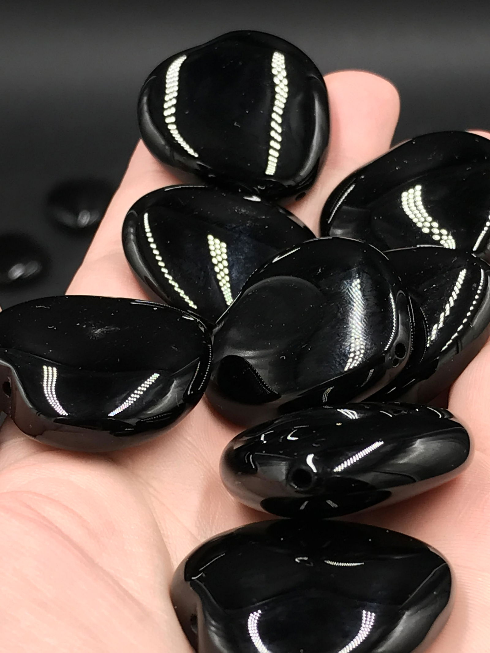 Obsidian Jewelry Hearts: 15 Jewelry Hearts Obsidian with Drilled Holes