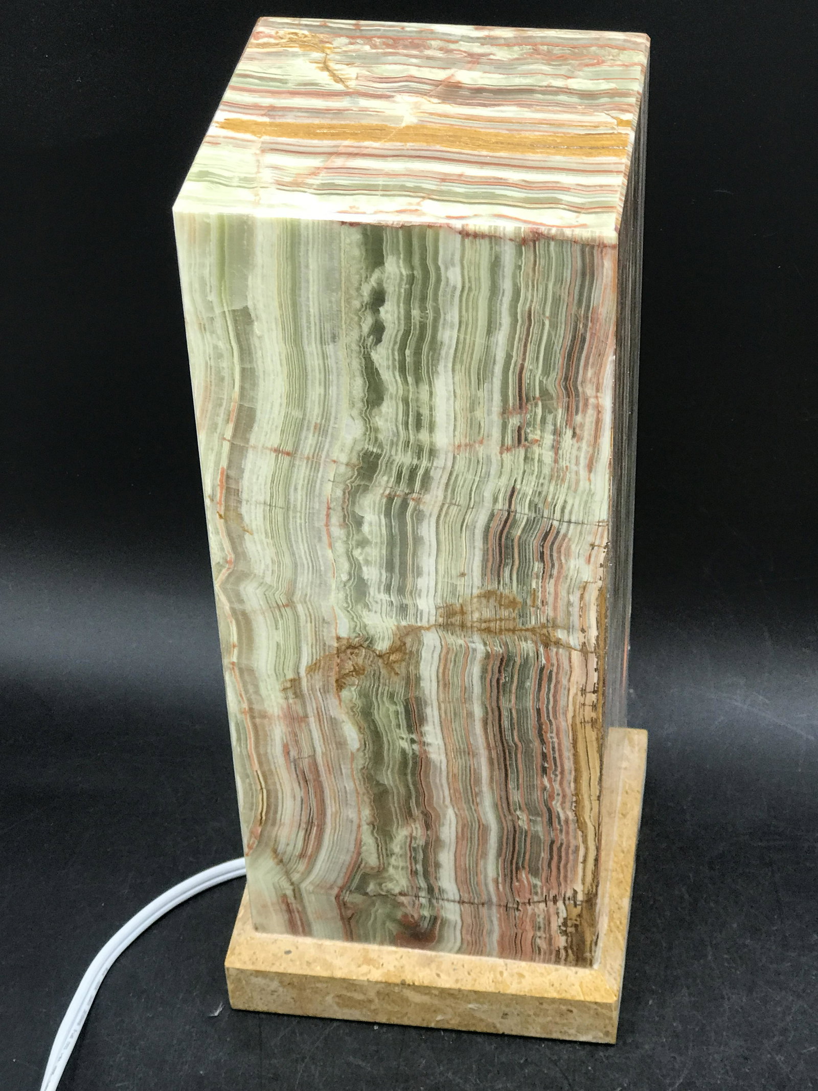 Rock, Crystal, Natural, Decor, Collectible, Lamp: Onyx Lamp (Banded Calcite) Pakistan