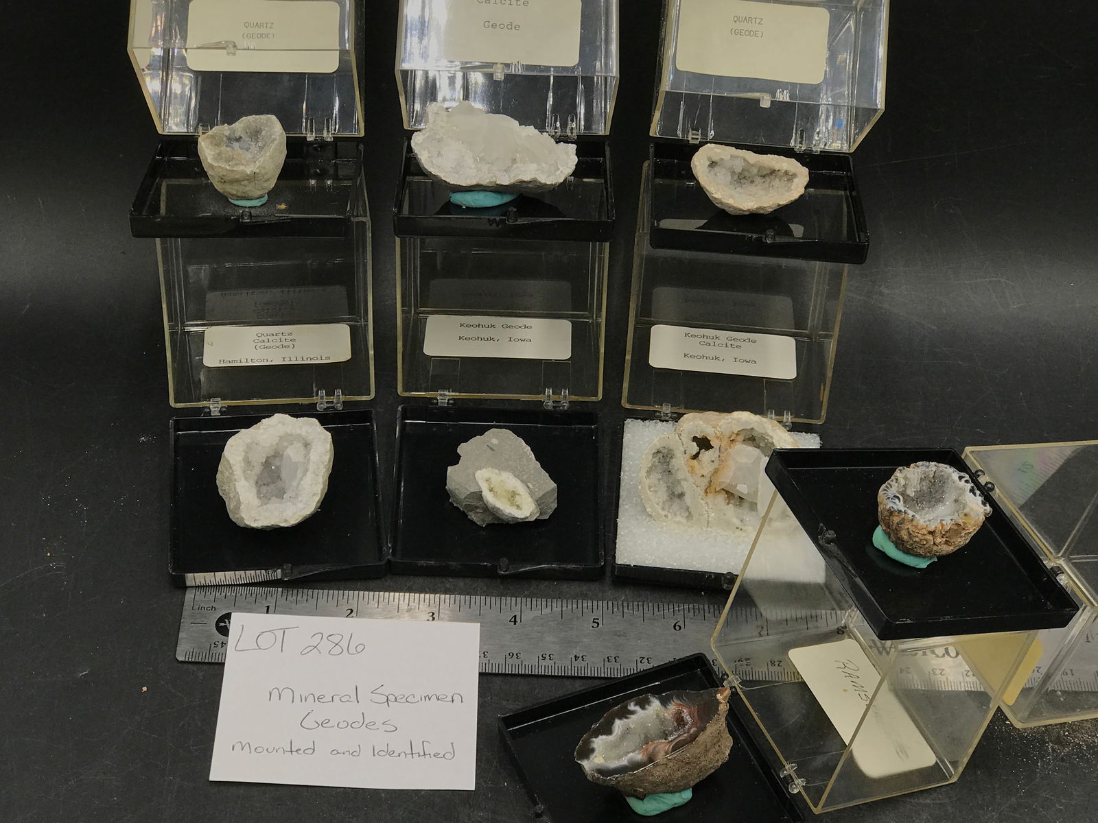 Rock, Crystal, Natural, Collectible, Mineral, Specimen (1 of 5)