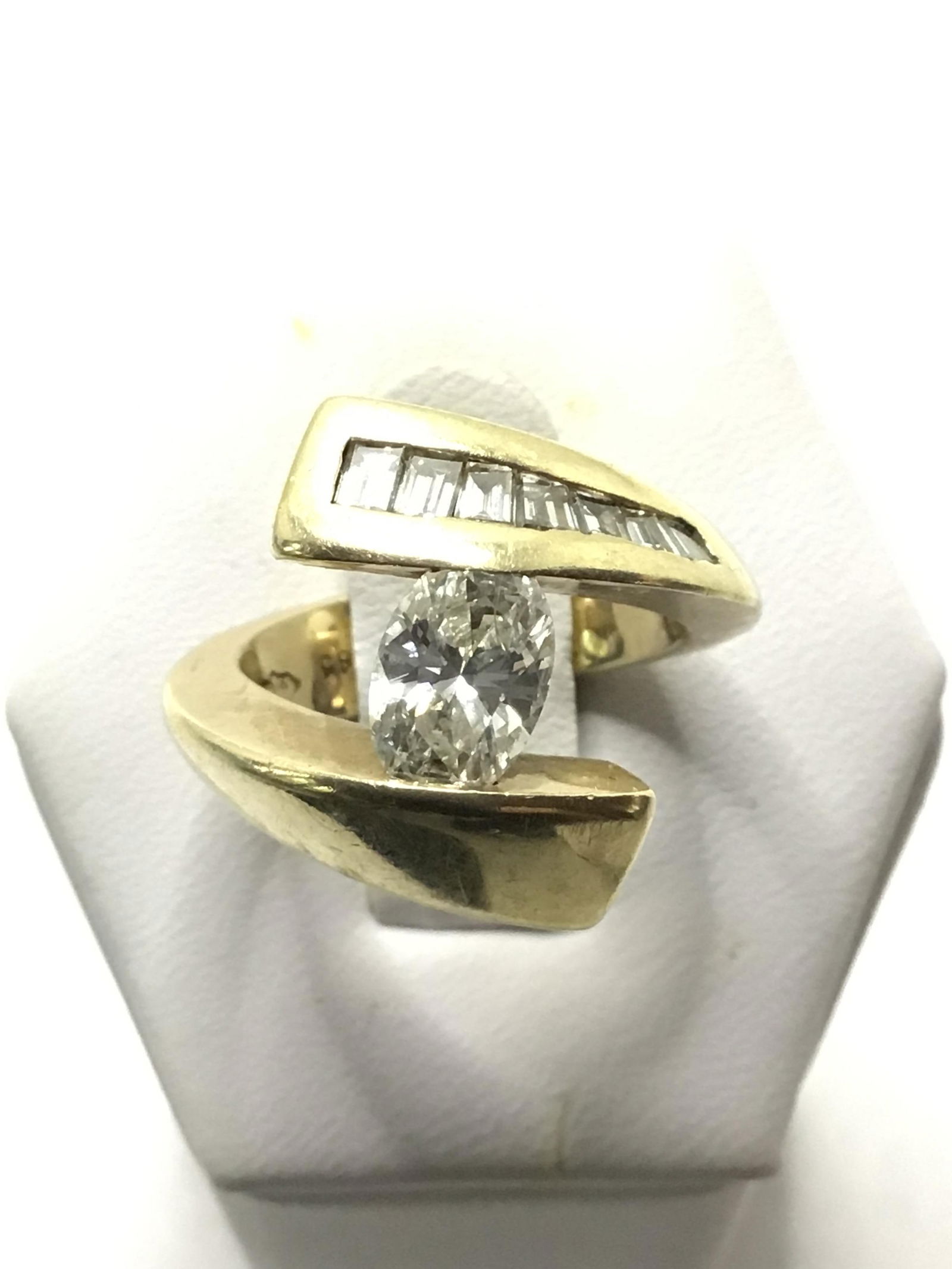 14k yellow gold Diamond ring (1 of 3)