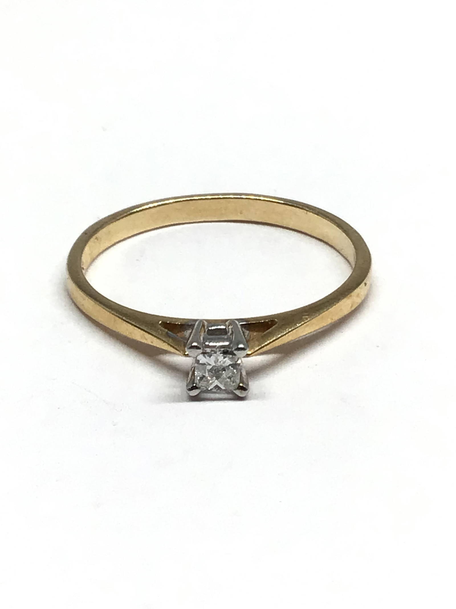 14k Gold Engagement Ring Auction