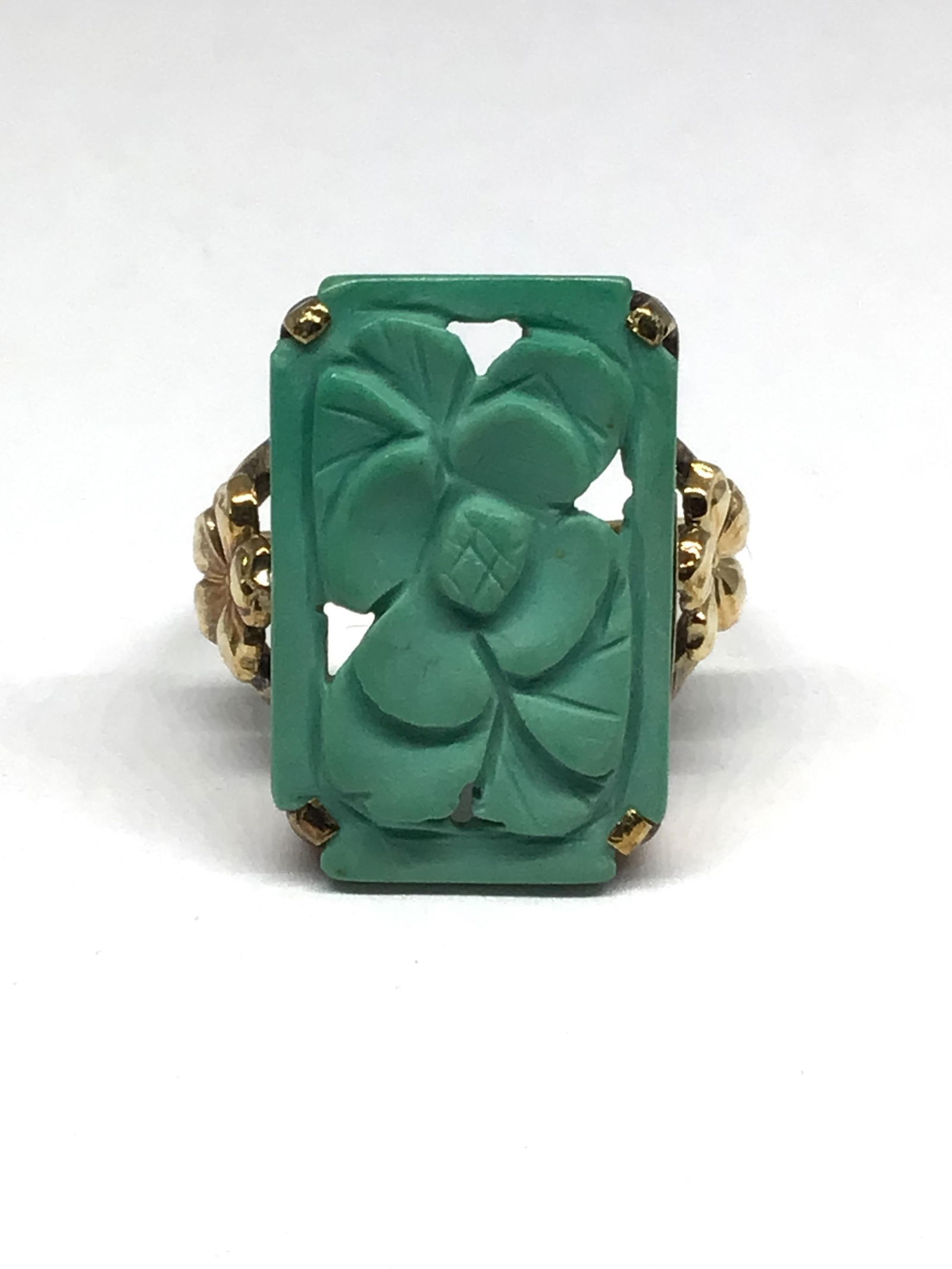 14k gold ring (1 of 3)