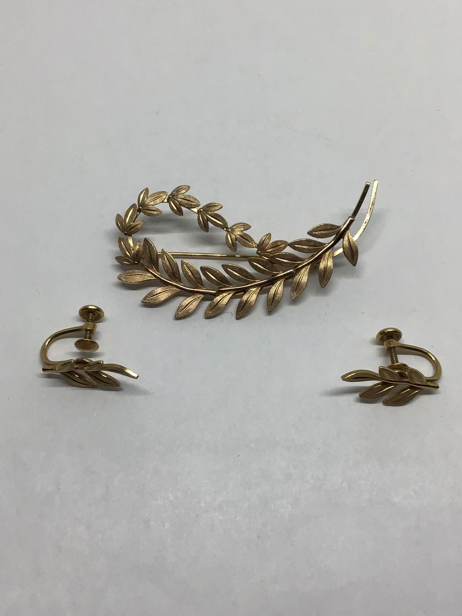 12k gold fill jewelry set (1 of 4)
