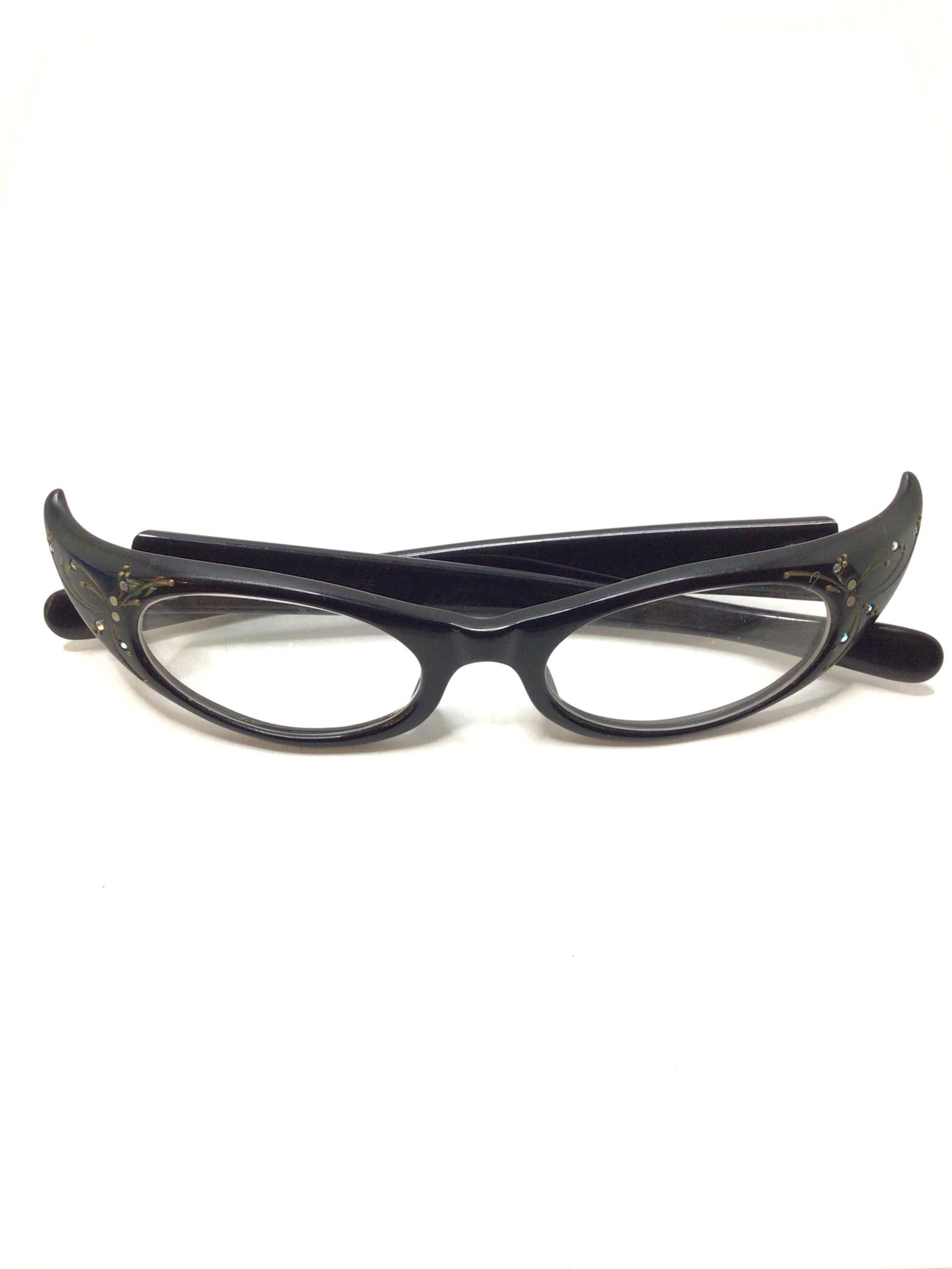 Glasses: Vintage Black glasses
