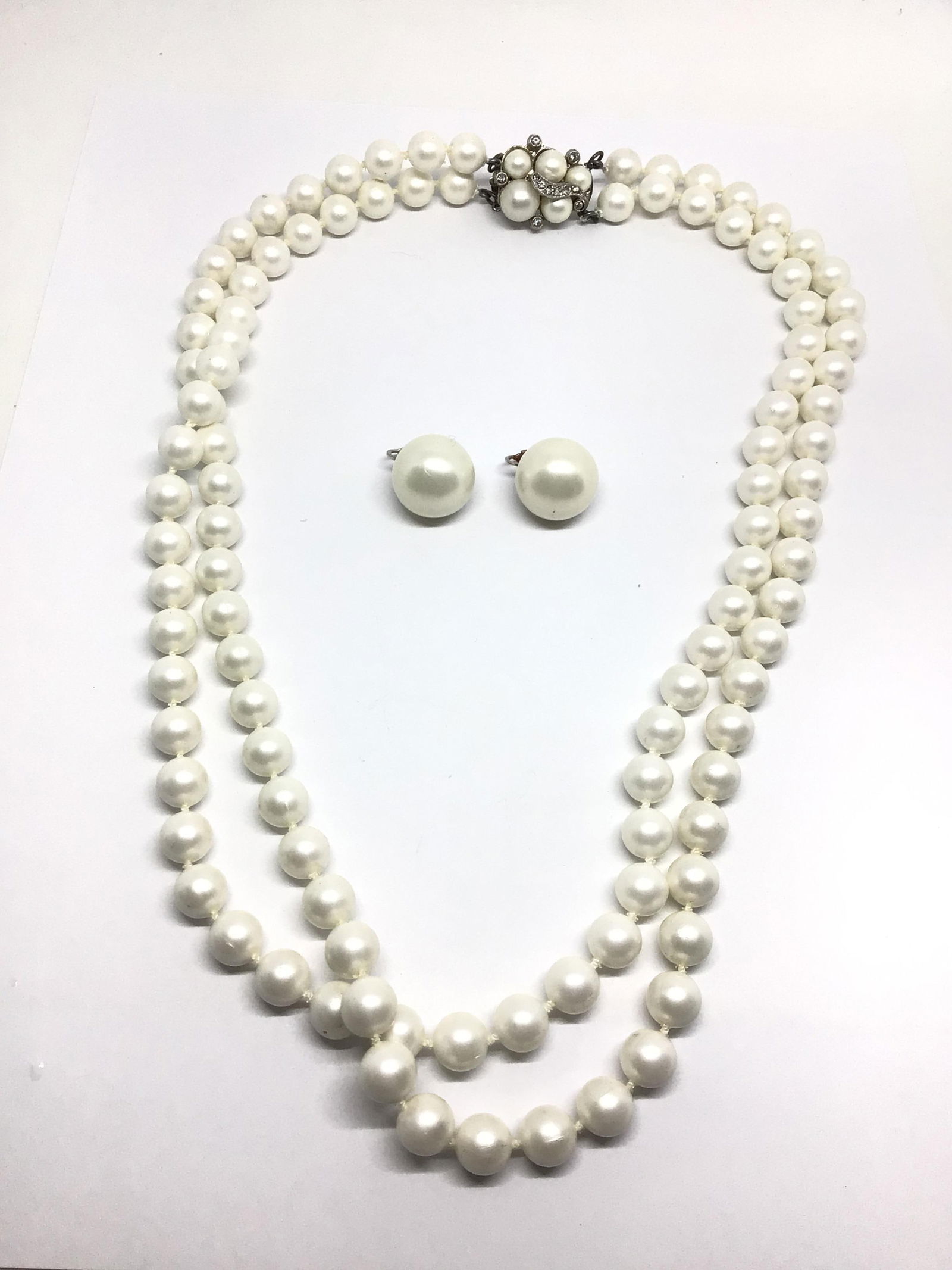 Andre piasso sale pearl set