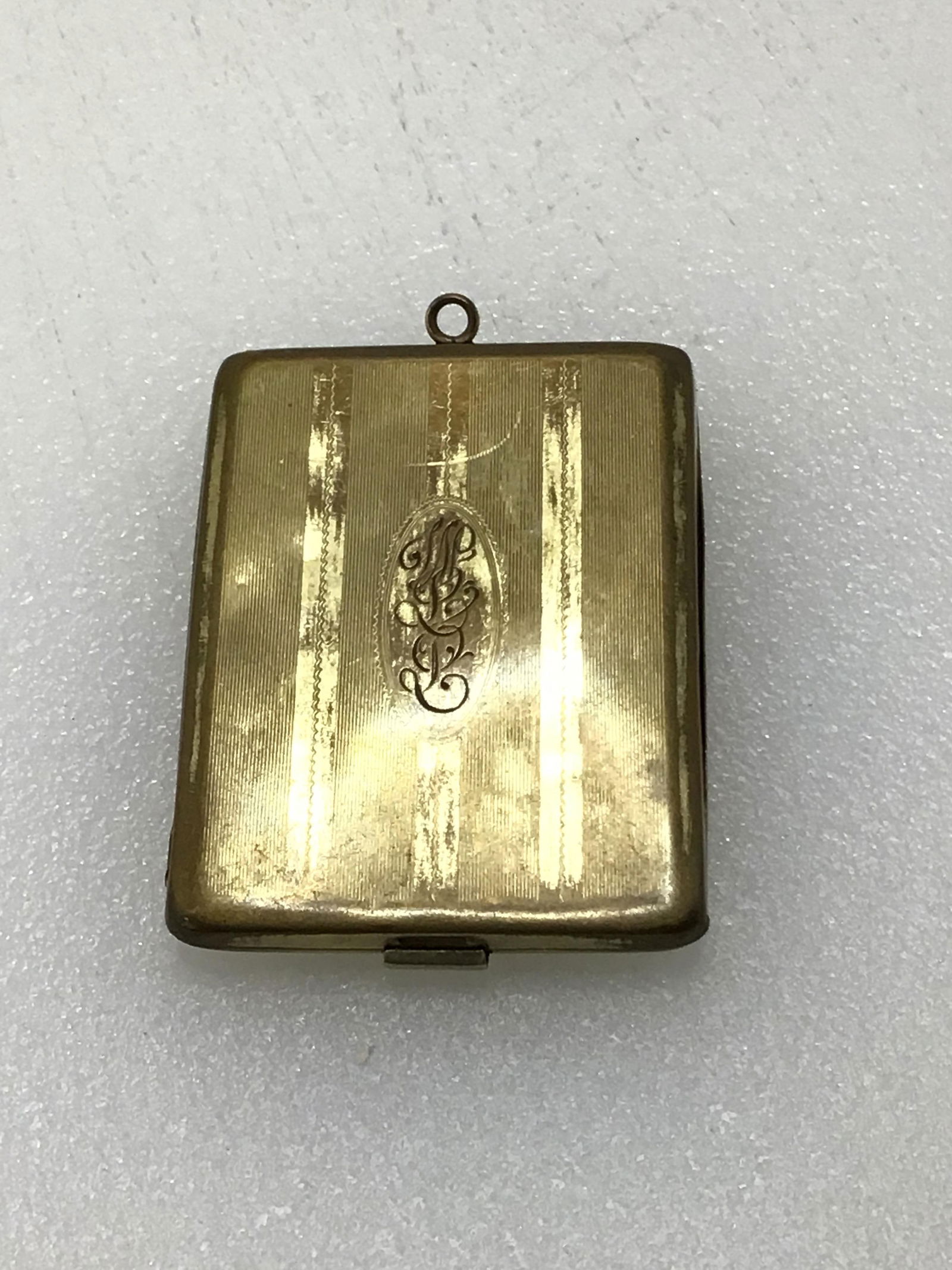 Vintage matchbook holder (1 of 3)