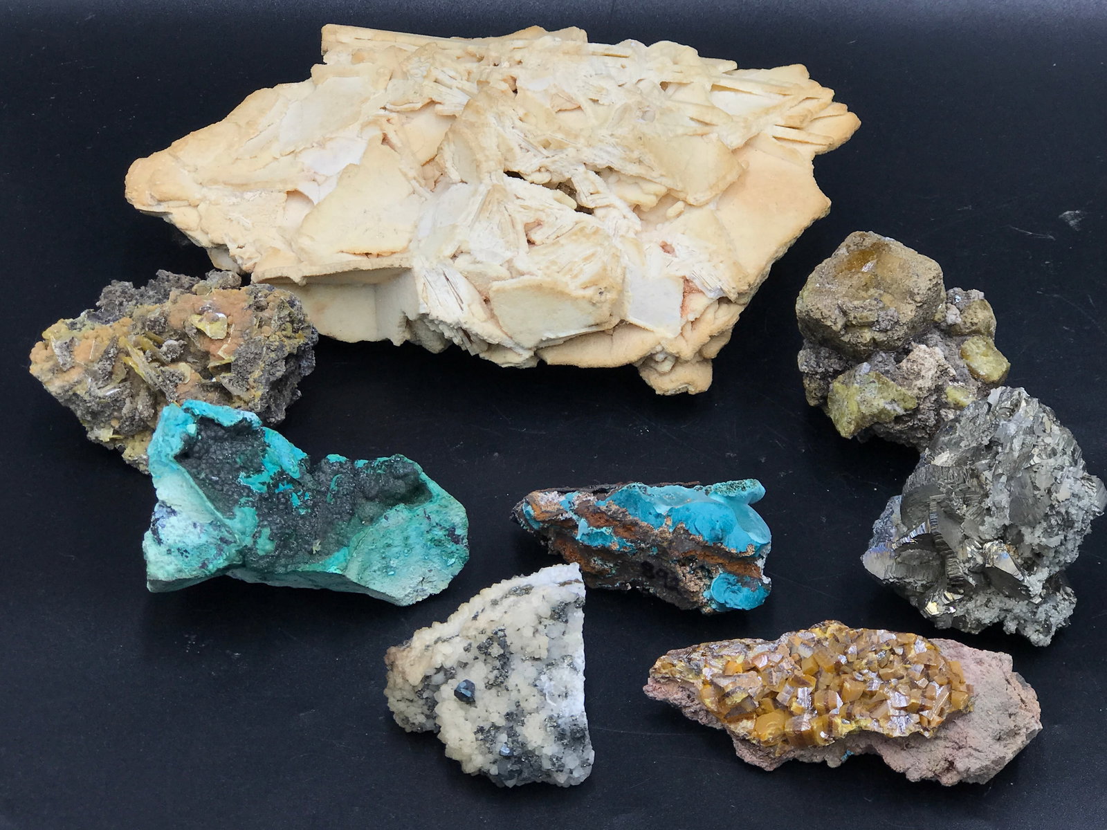 Rock, Crystal, Natural, Collectible, Mineral, Specimen (1 of 5)