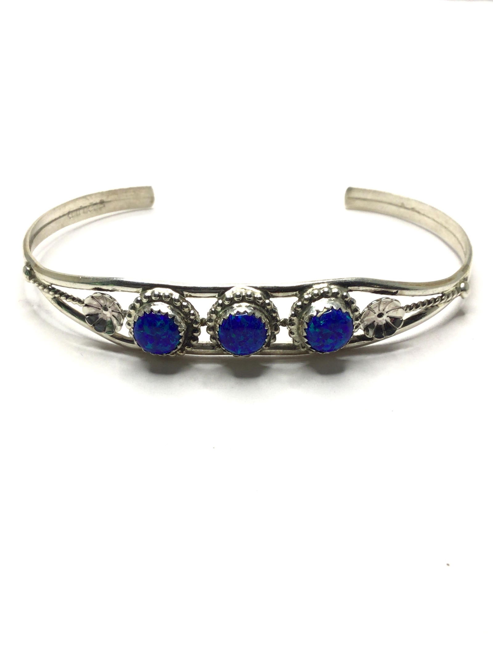 Navajo handmade cuff (1 of 3)