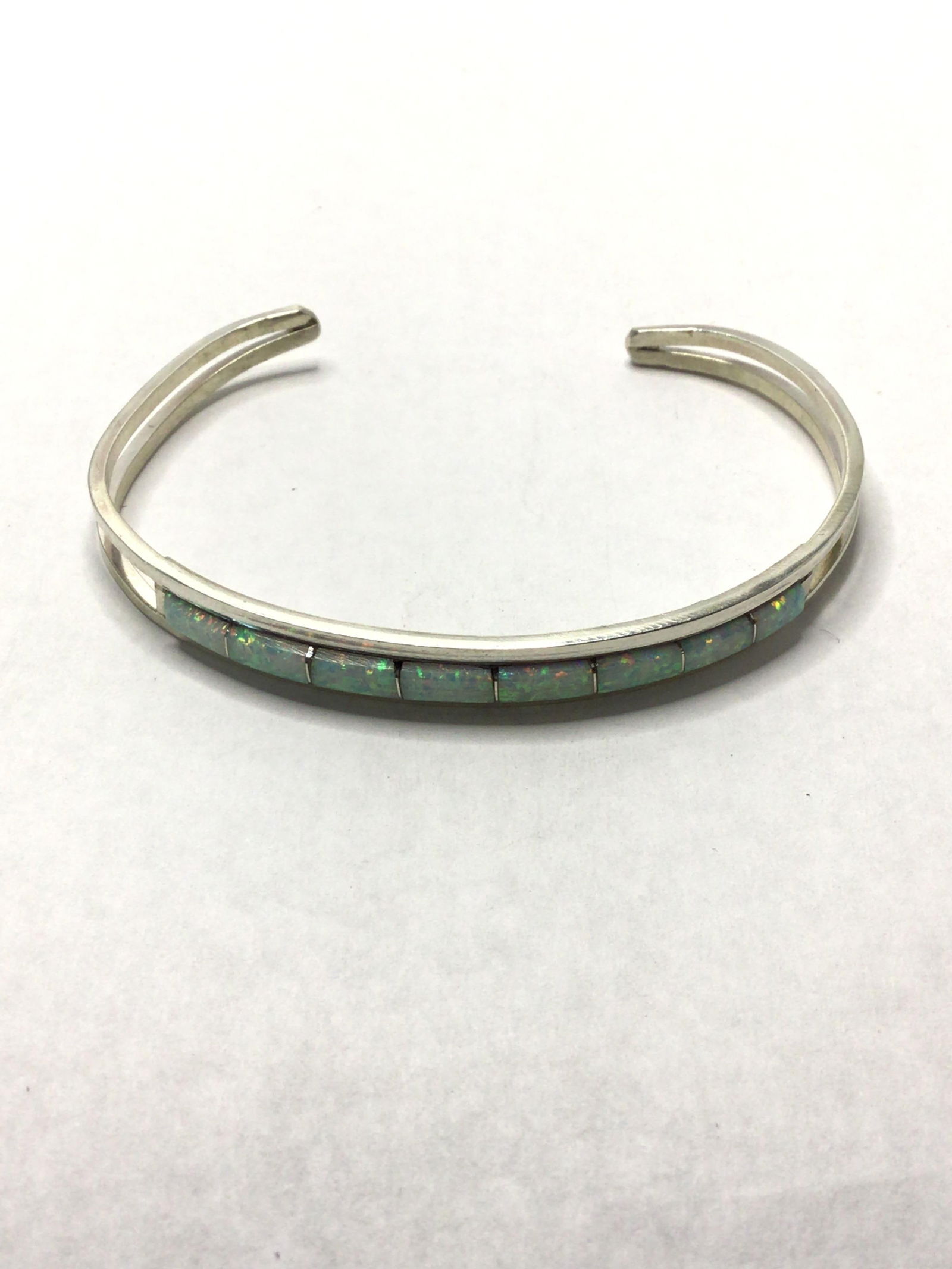 Zuni handmade cuff (1 of 3)