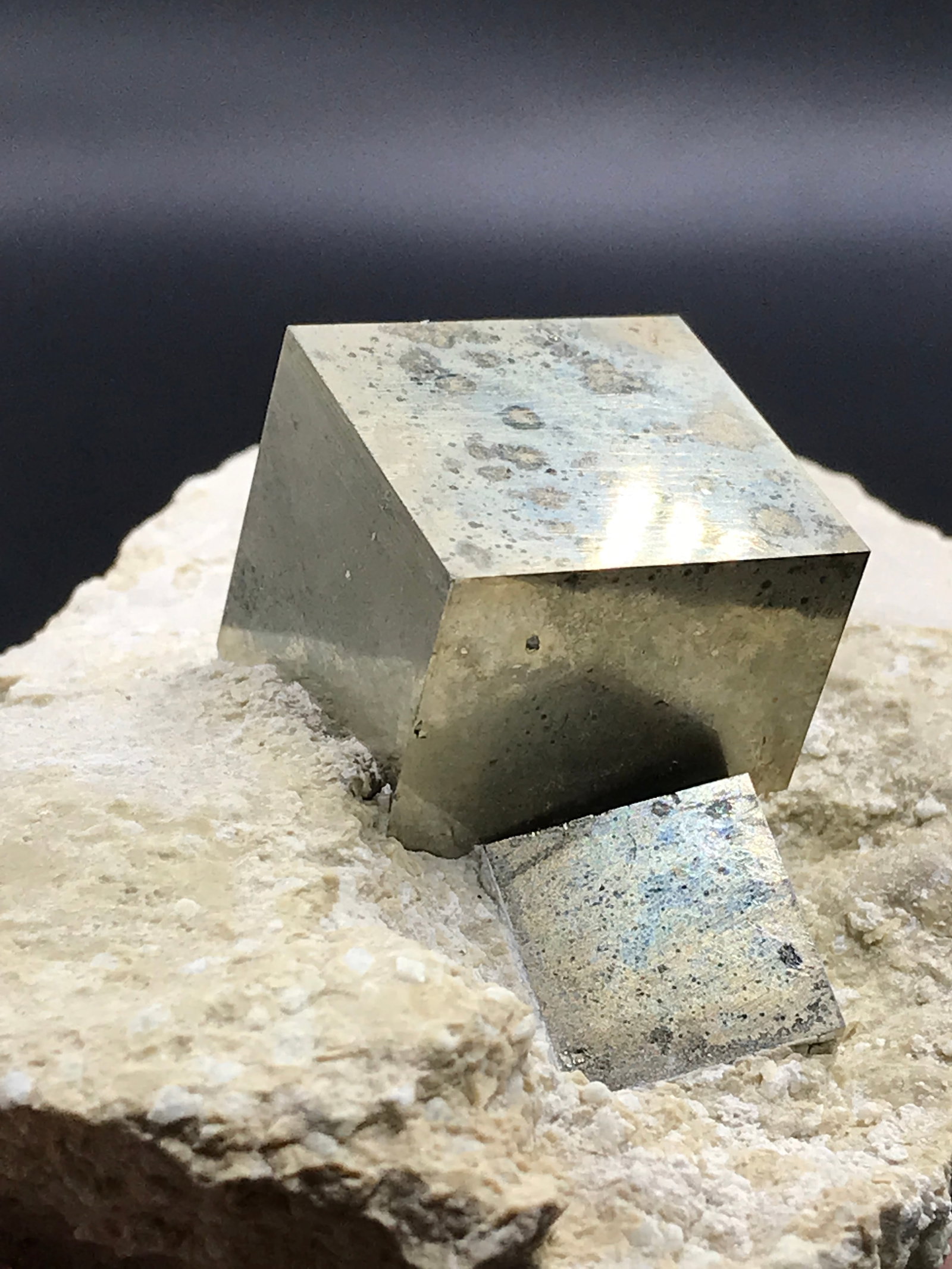 Rock, Crystal, Natural, Collectible, Mineral, Specimen (1 of 4)
