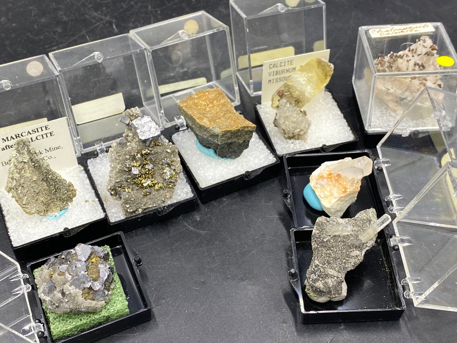 Rock, Crystal, Natural, Collectible, Mineral, Specimen (1 of 5)