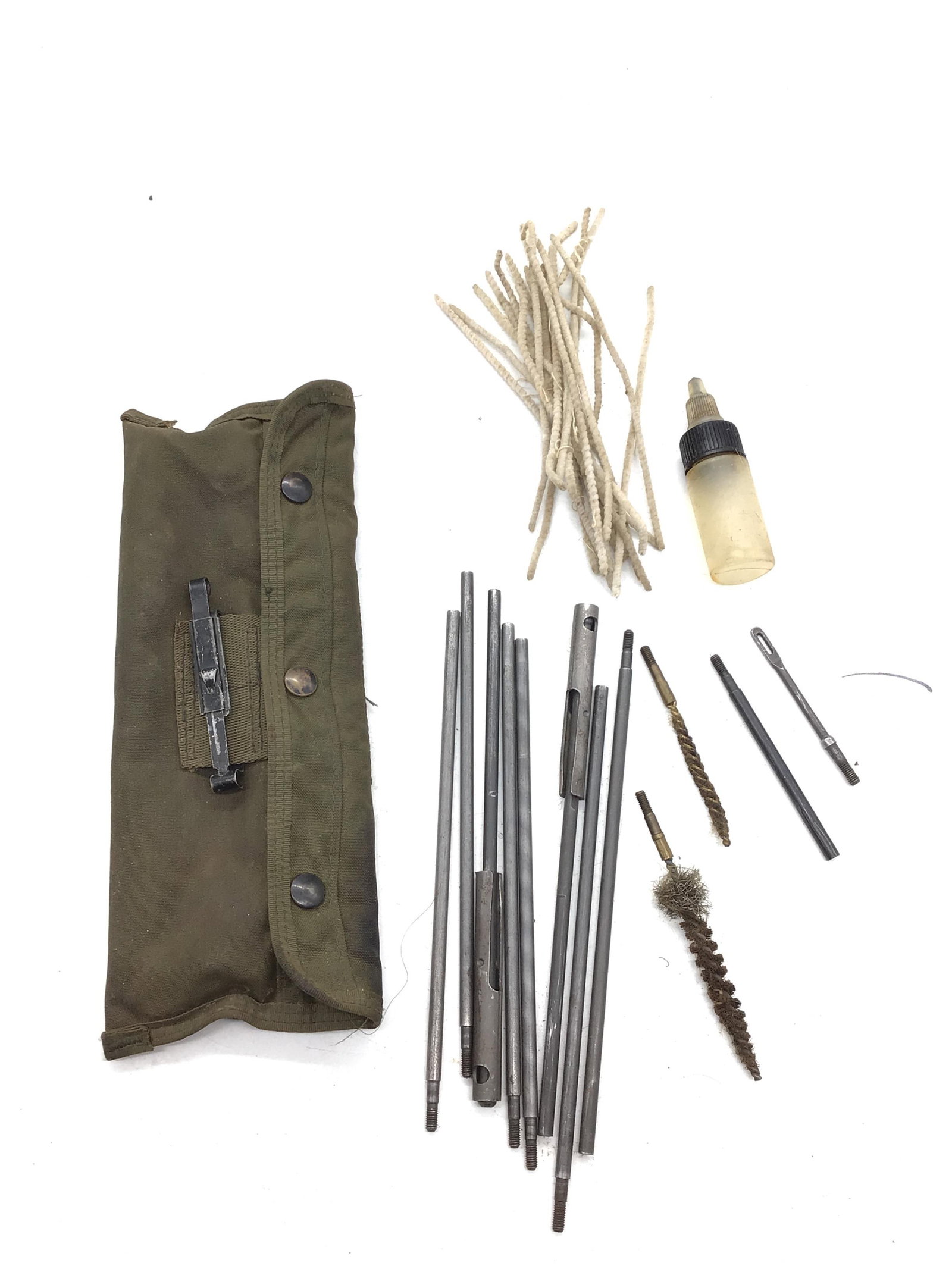 M-16 cleaning kit (1 of 4)