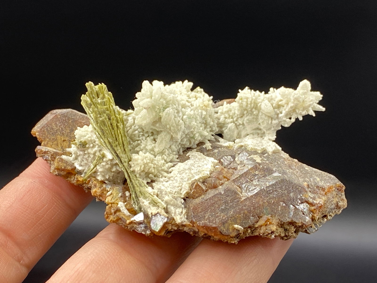 Rock, Crystal, Natural, Collectible, Mineral, Specimen (1 of 4)