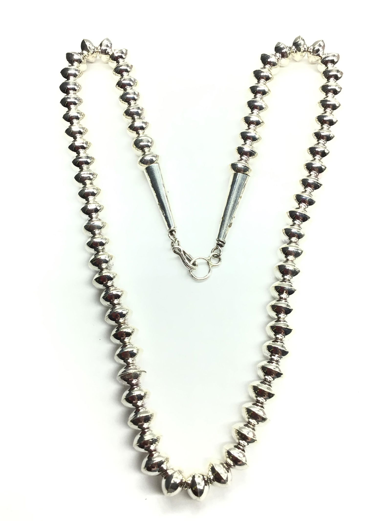 Navajo handmade sterling necklace (1 of 2)