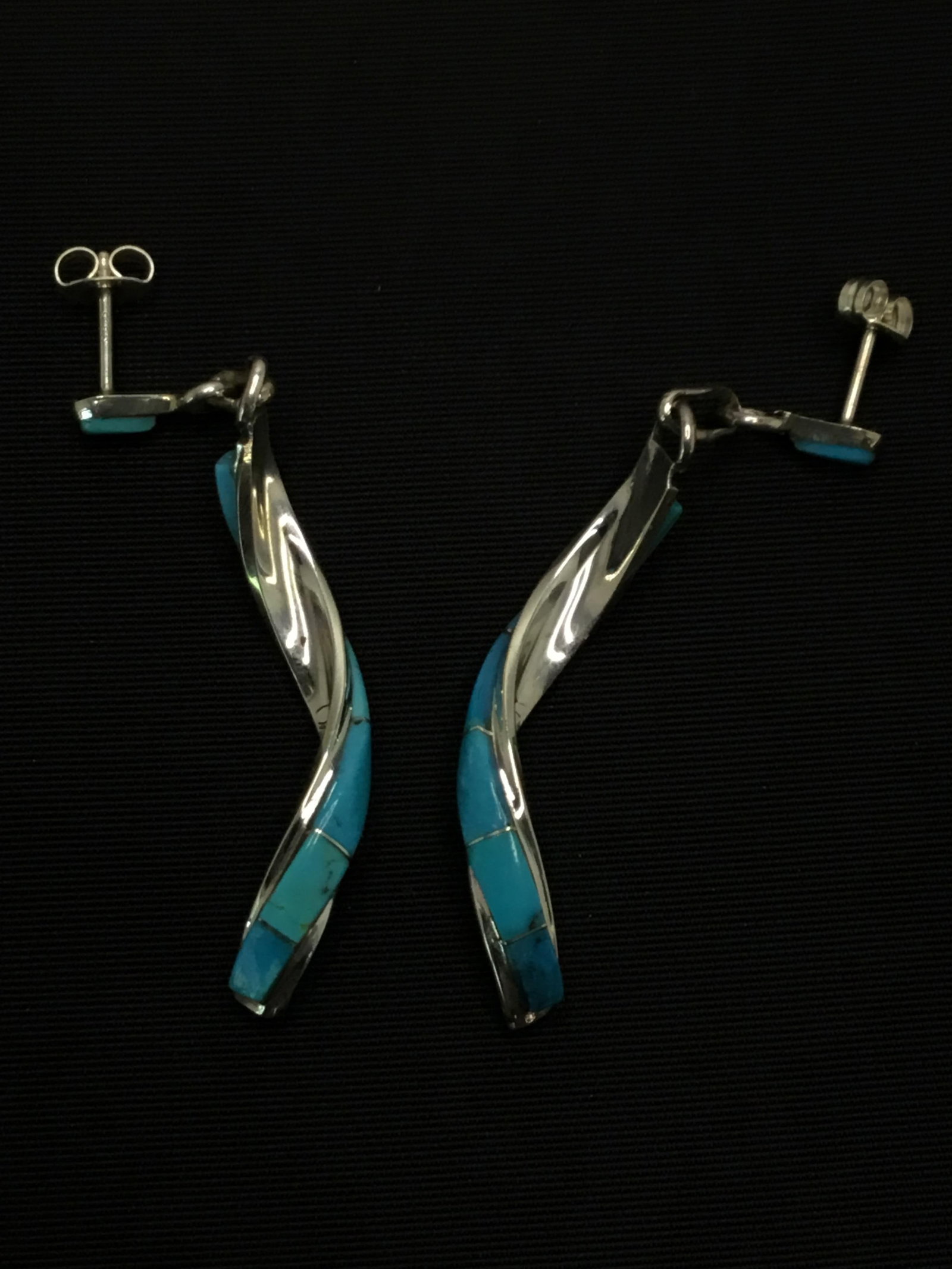 Zuni handmade earrings (1 of 2)
